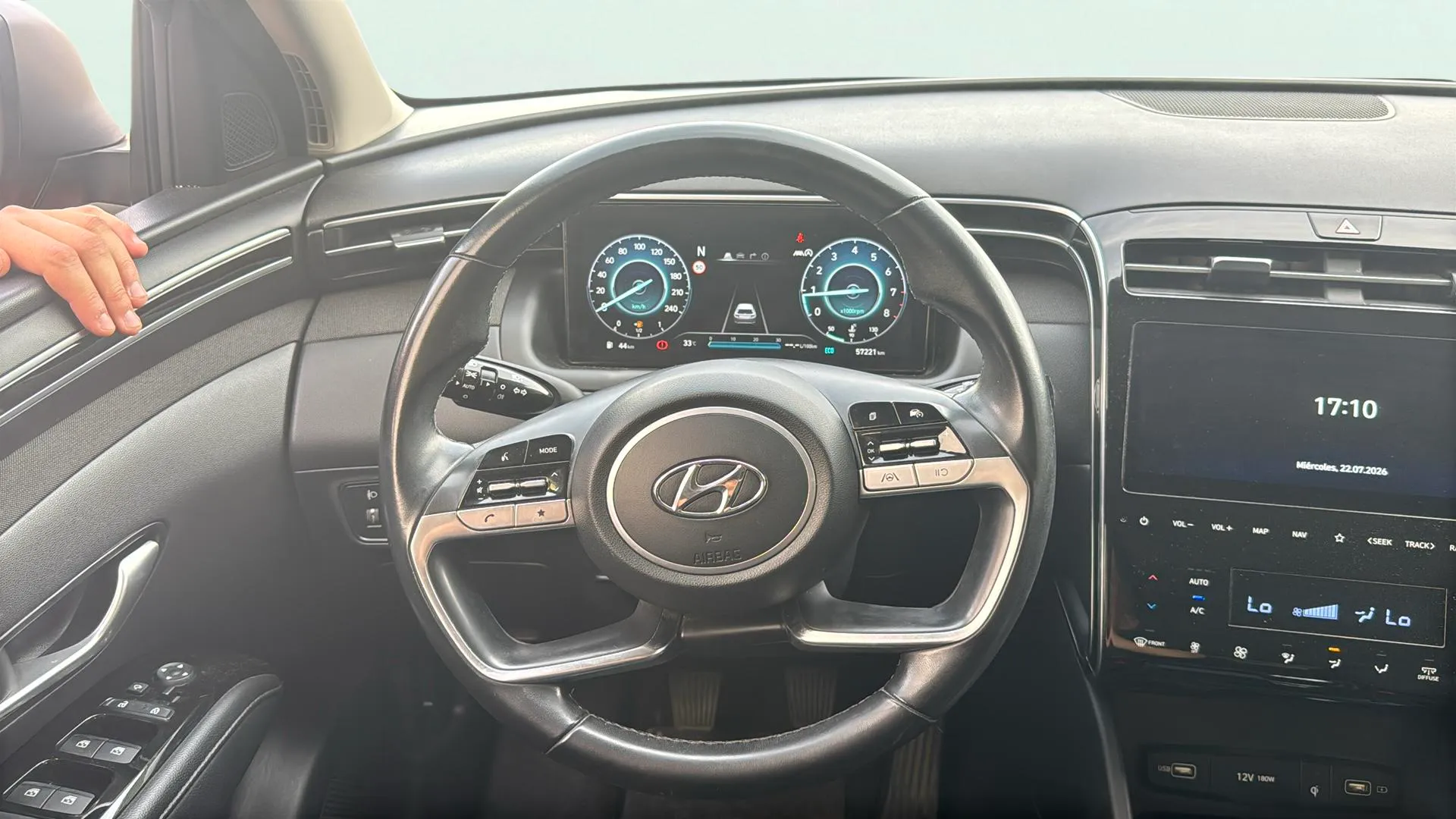 Hyundai Tucson 1.6 T-GDi 48V Tecno Sky - foto 10