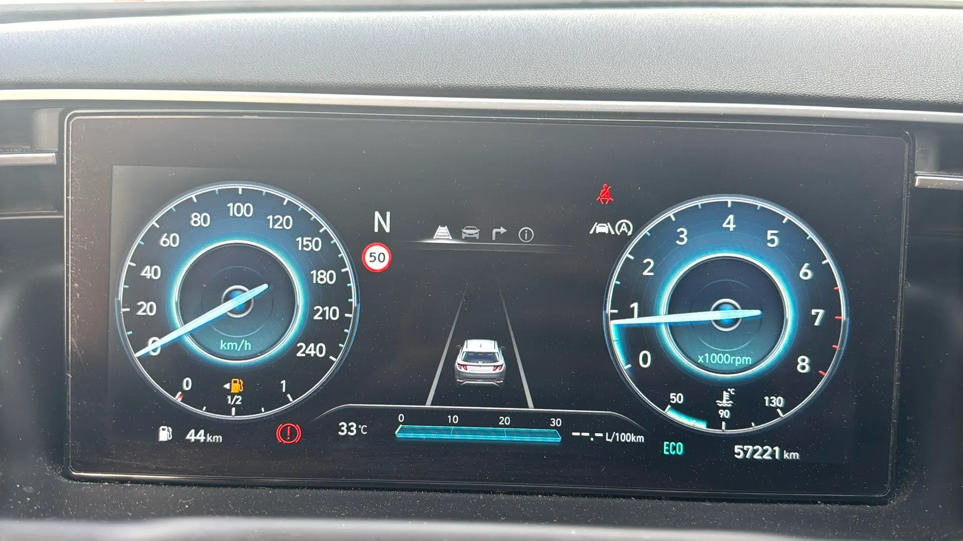 Hyundai Tucson 1.6 T-GDi 48V Tecno Sky - foto 11