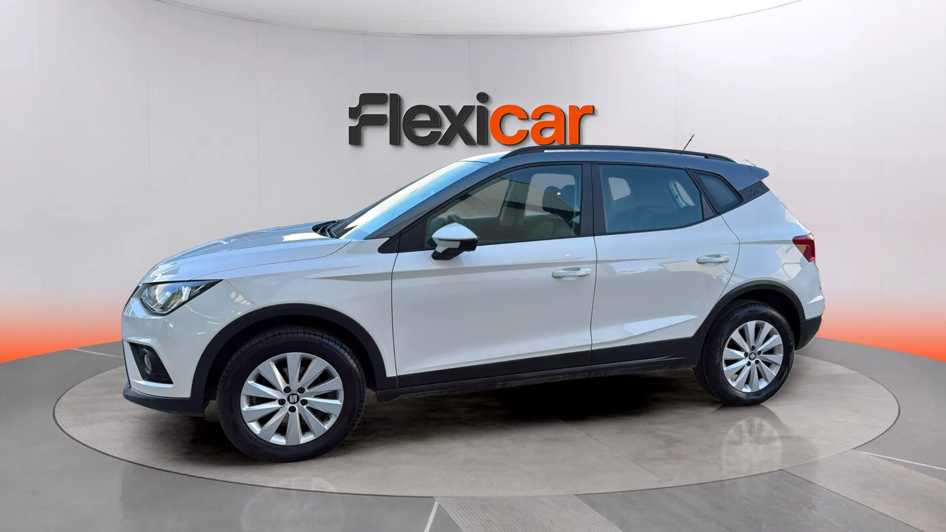 SEAT Arona 1.0 TSI Style Ecomotive - foto 4