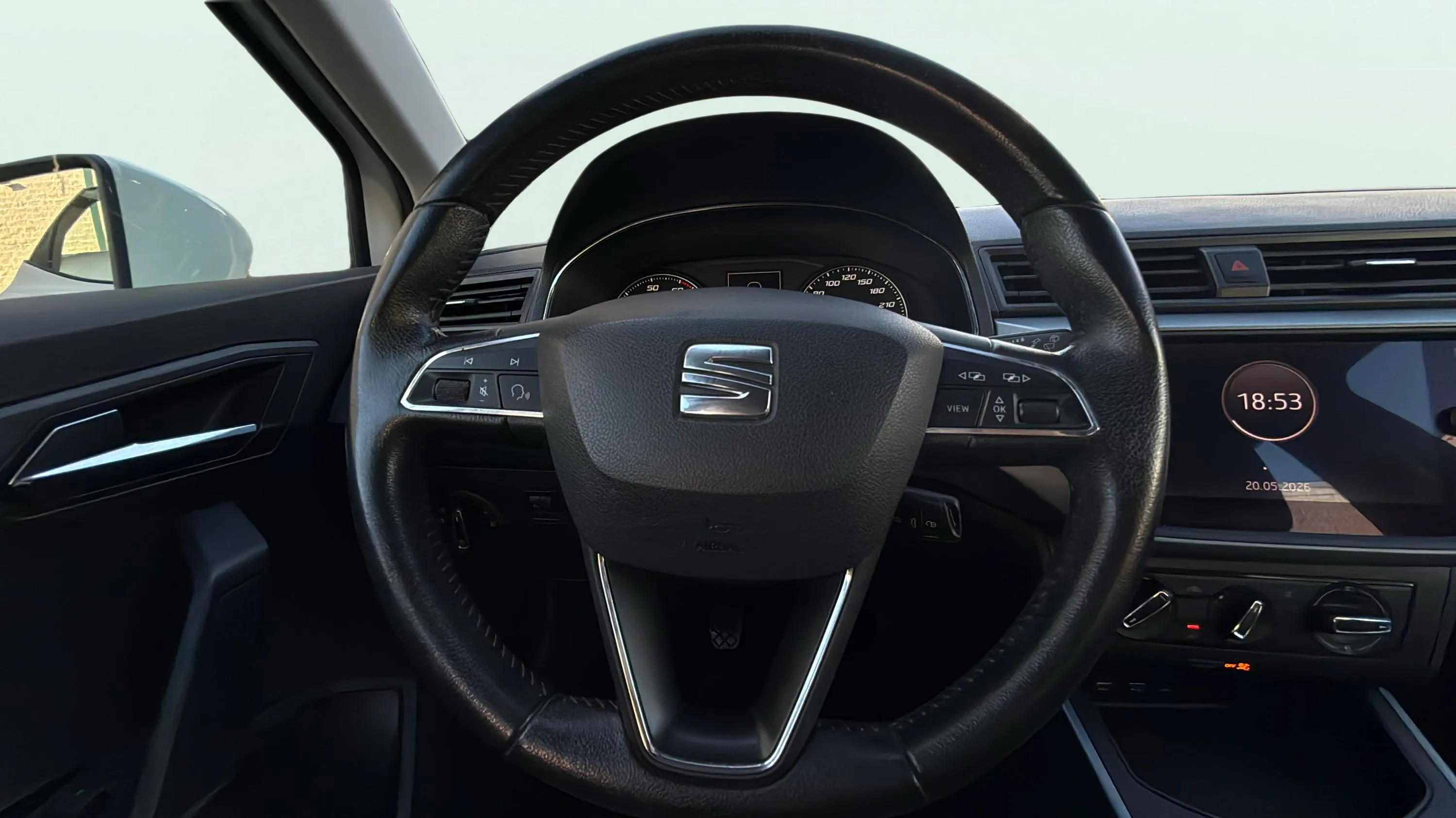 SEAT Arona 1.0 TSI Style Ecomotive - foto 17