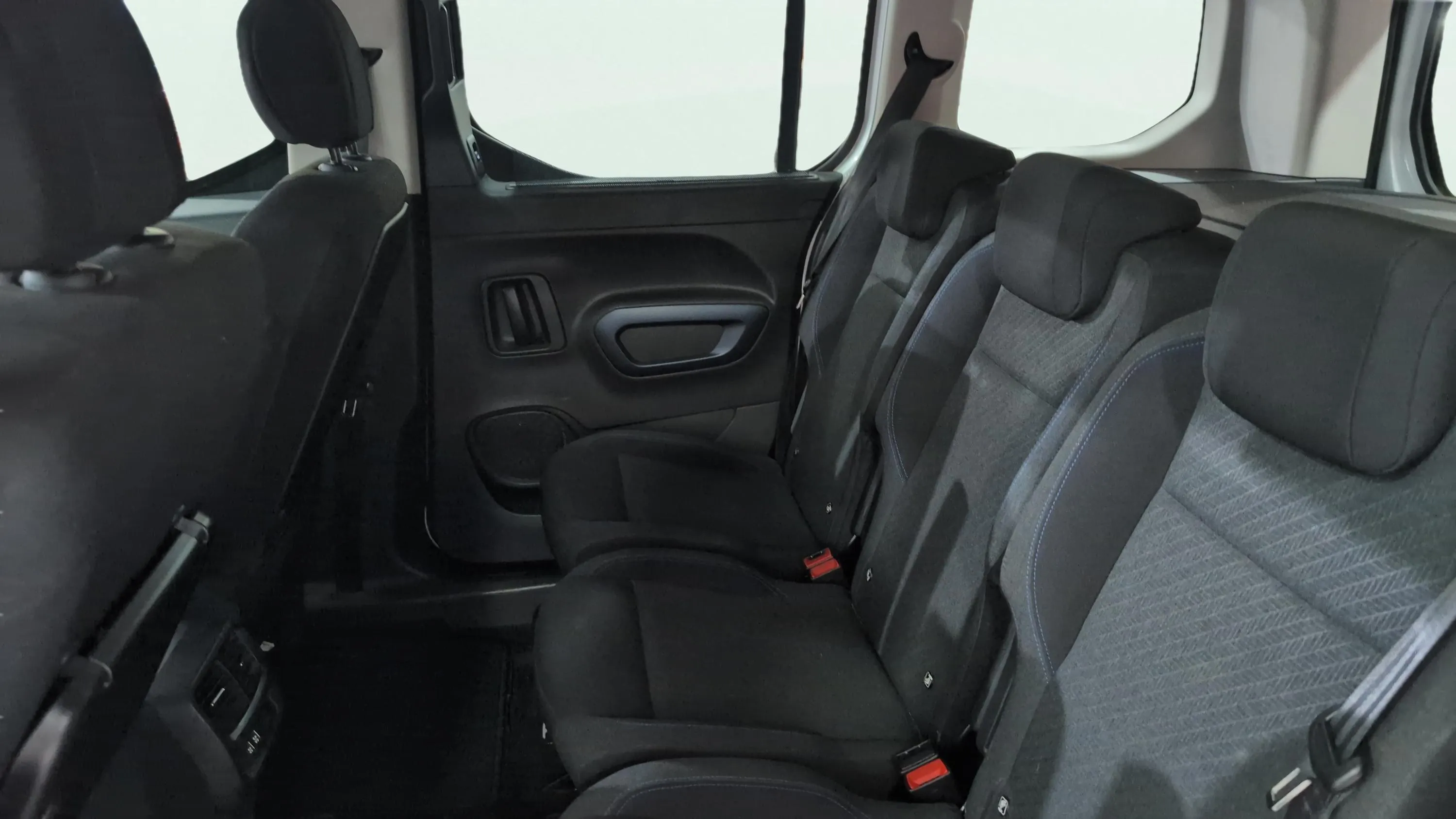 Peugeot Rifter Active Long PureTech - foto 11