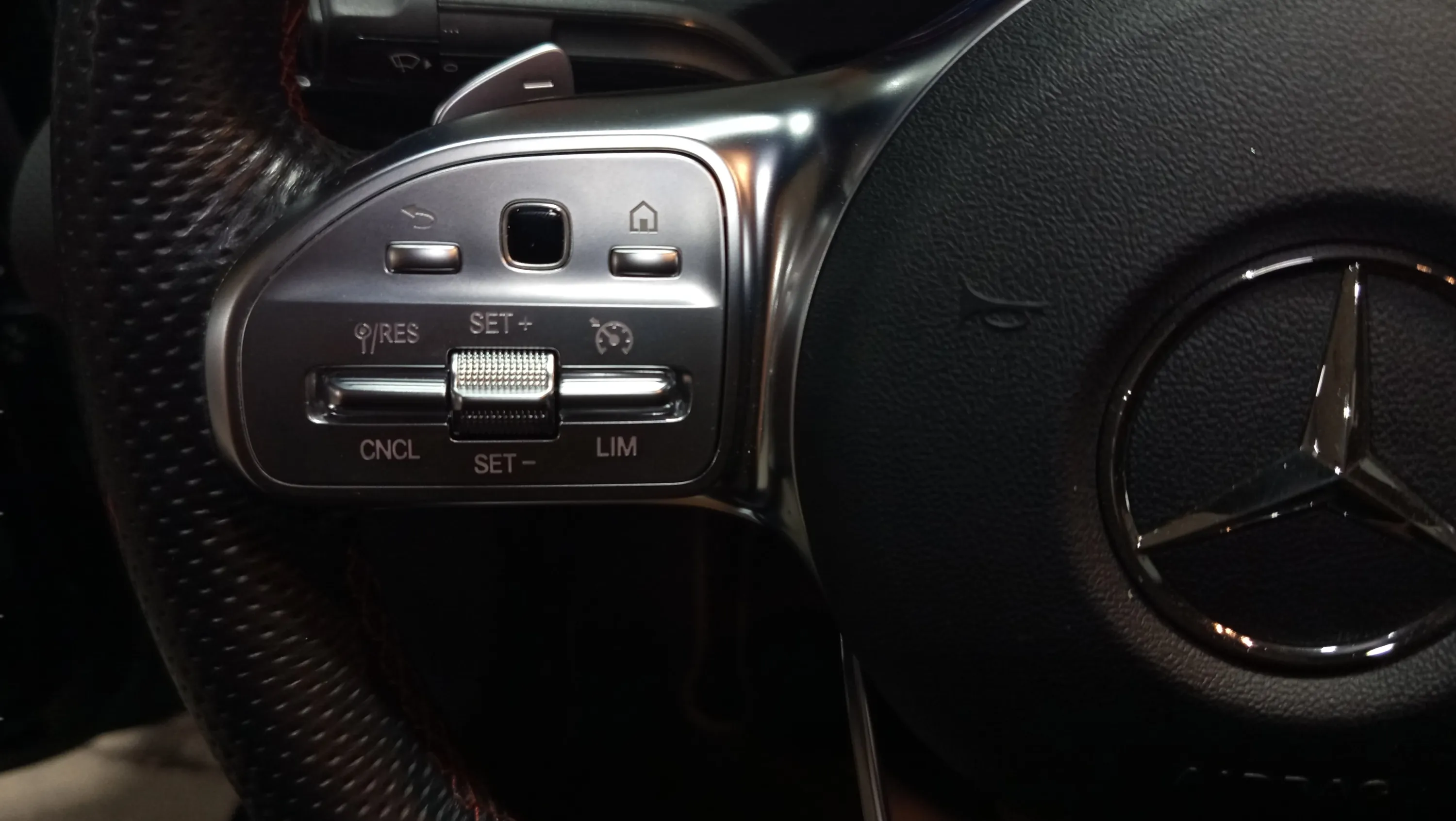 Mercedes-Benz CLA 200 D DCT - foto 26