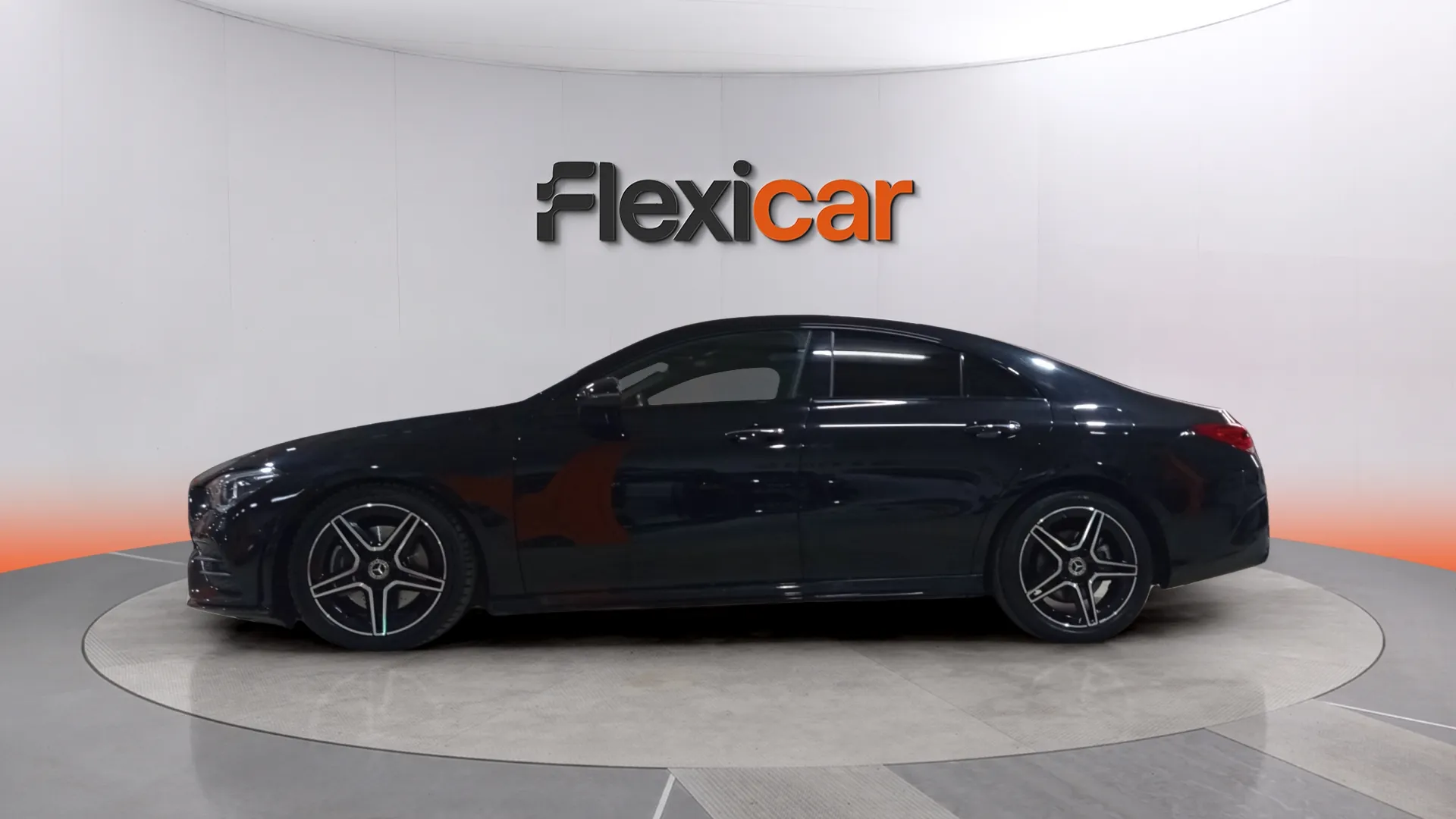 Mercedes-Benz CLA 200 D DCT - foto 7