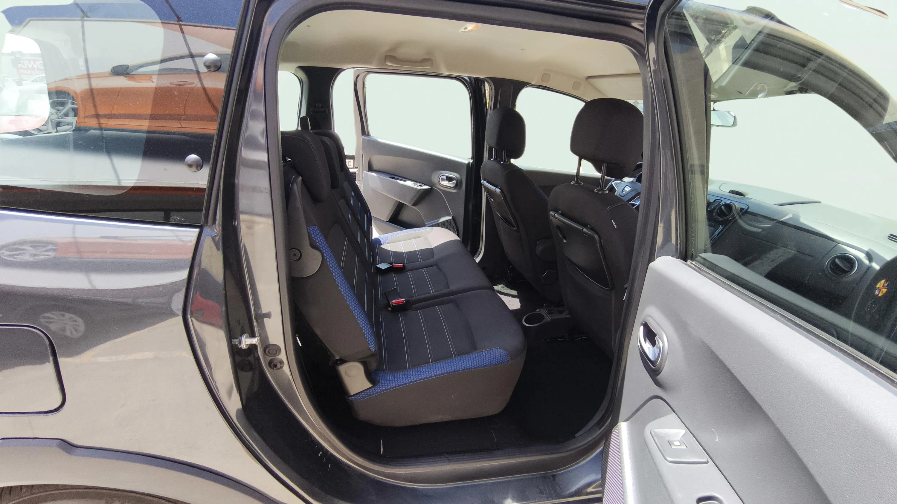 Dacia Lodgy SL Aniversario Blue dCi 5 plazas - foto 45