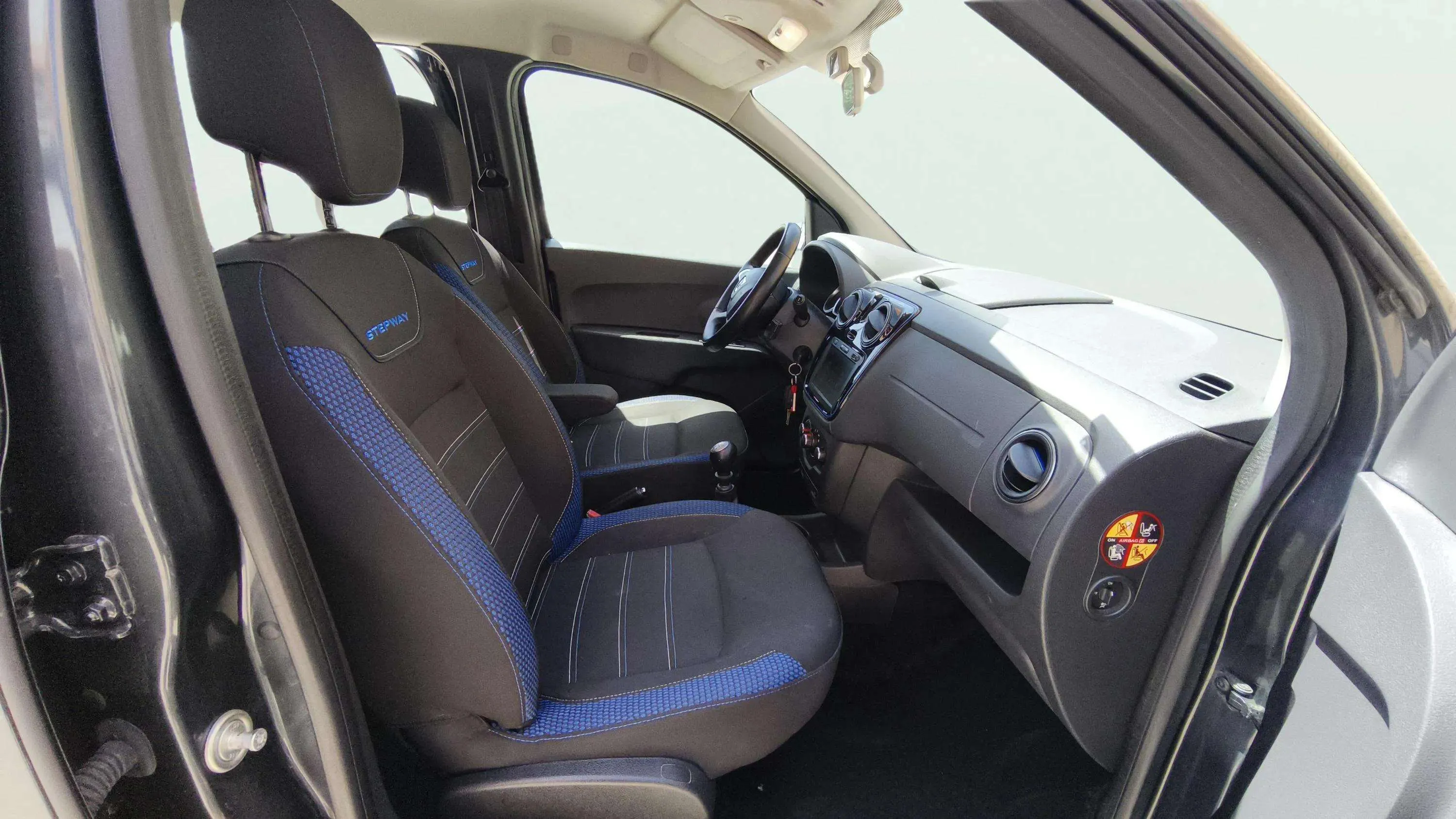 Dacia Lodgy SL Aniversario Blue dCi 5 plazas - foto 38
