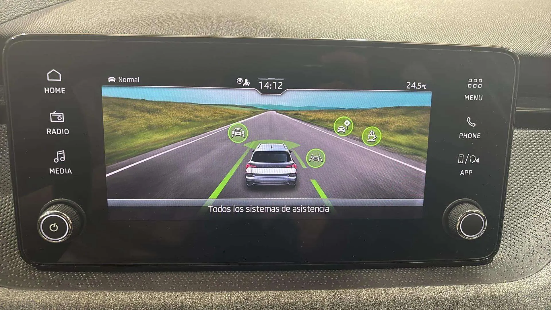 Škoda Kamiq 1.0 TSI Selection - foto 18