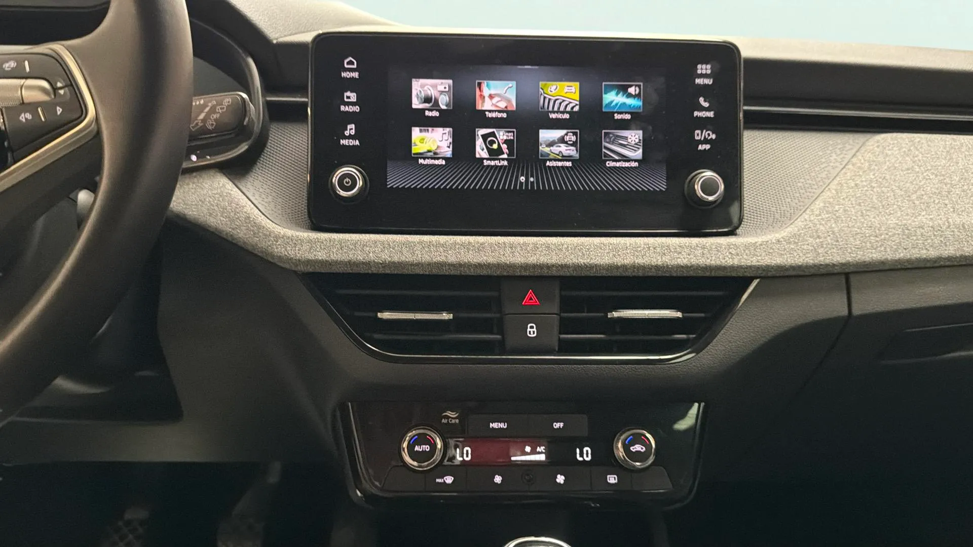 Škoda Kamiq 1.0 TSI Selection - foto 19