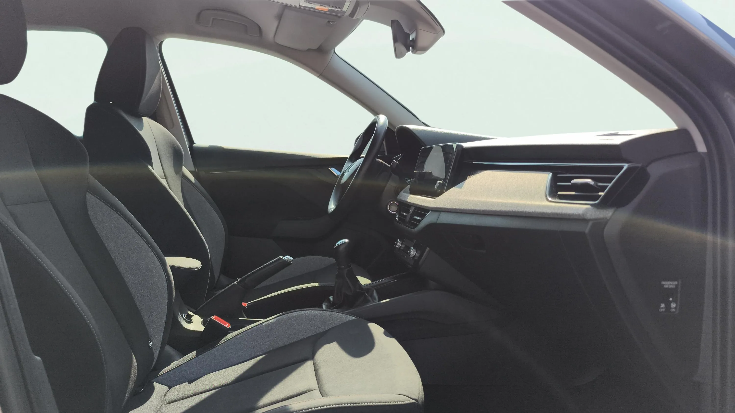 Škoda Kamiq 1.0 TSI Selection - foto 14