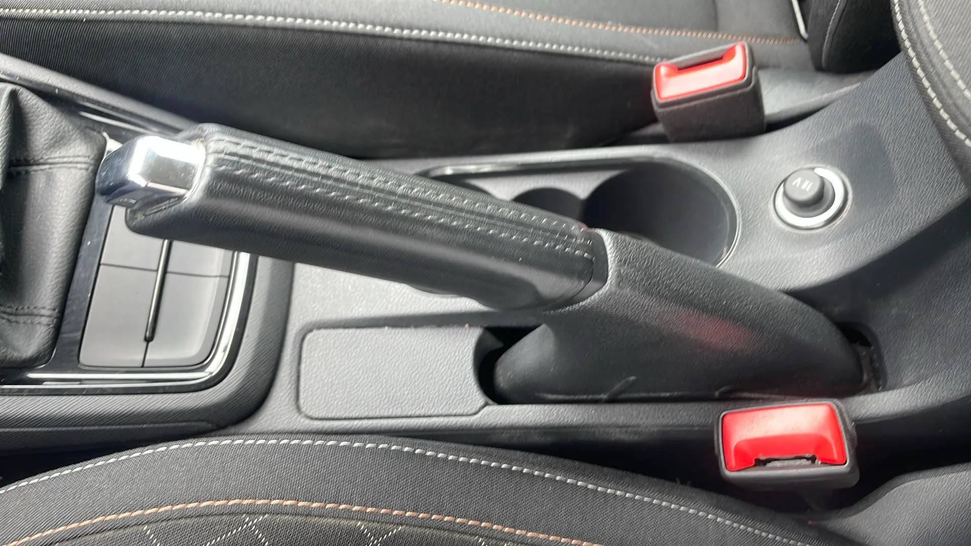 Škoda Kamiq 1.0 TSI Ambition - foto 23