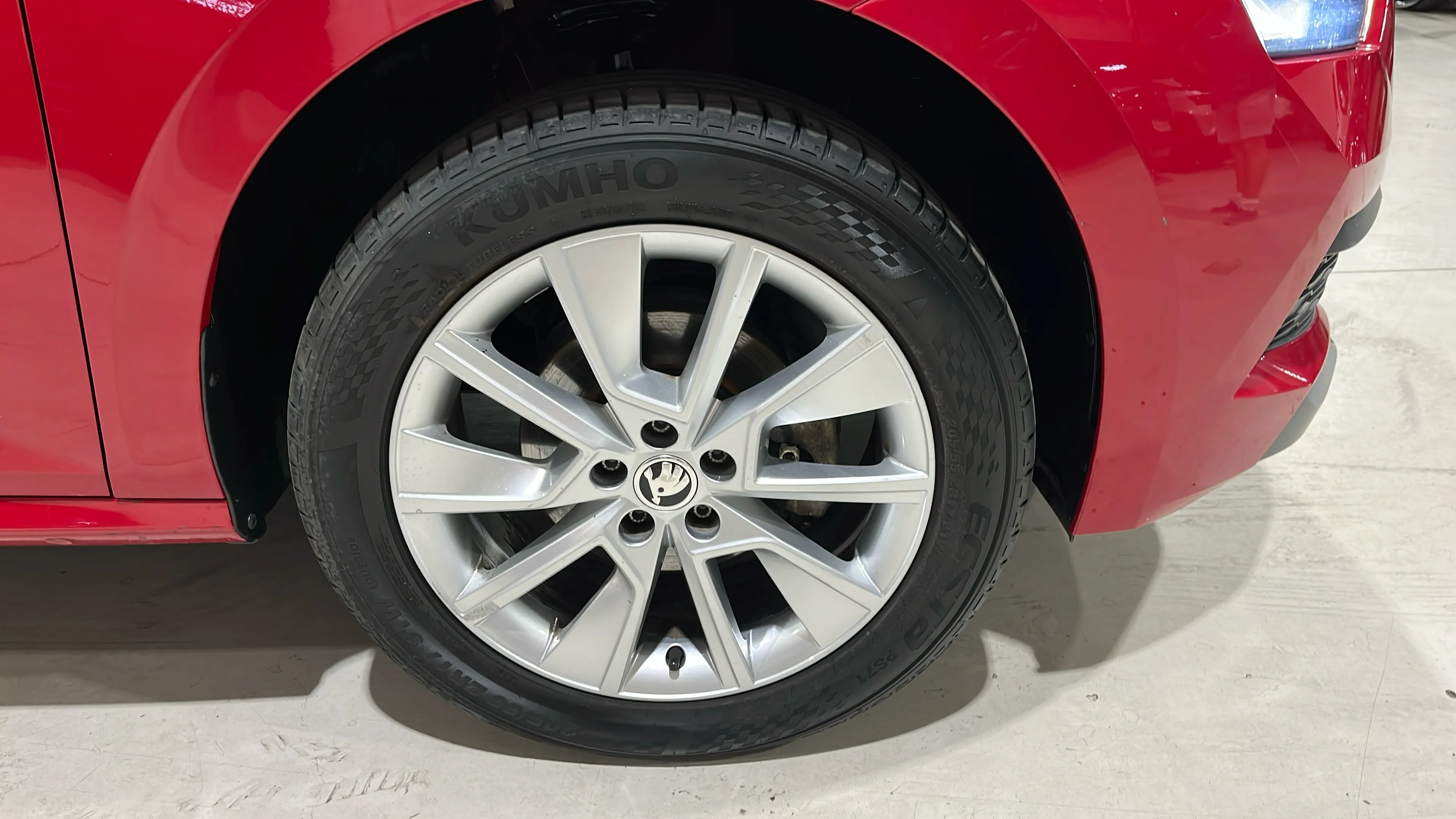 Škoda Kamiq 1.0 TSI Ambition - foto 30