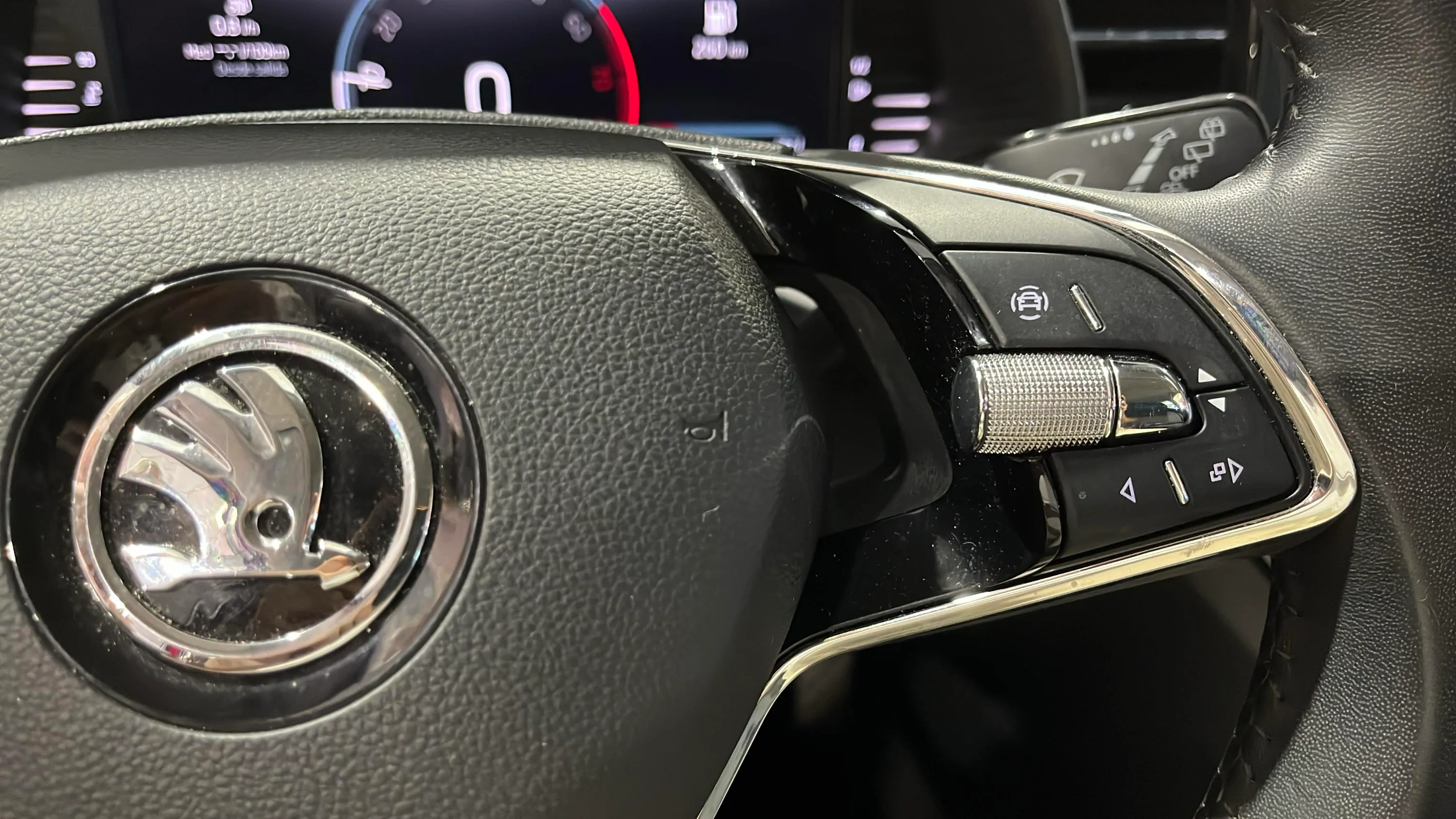Škoda Kamiq 1.0 TSI Ambition - foto 18