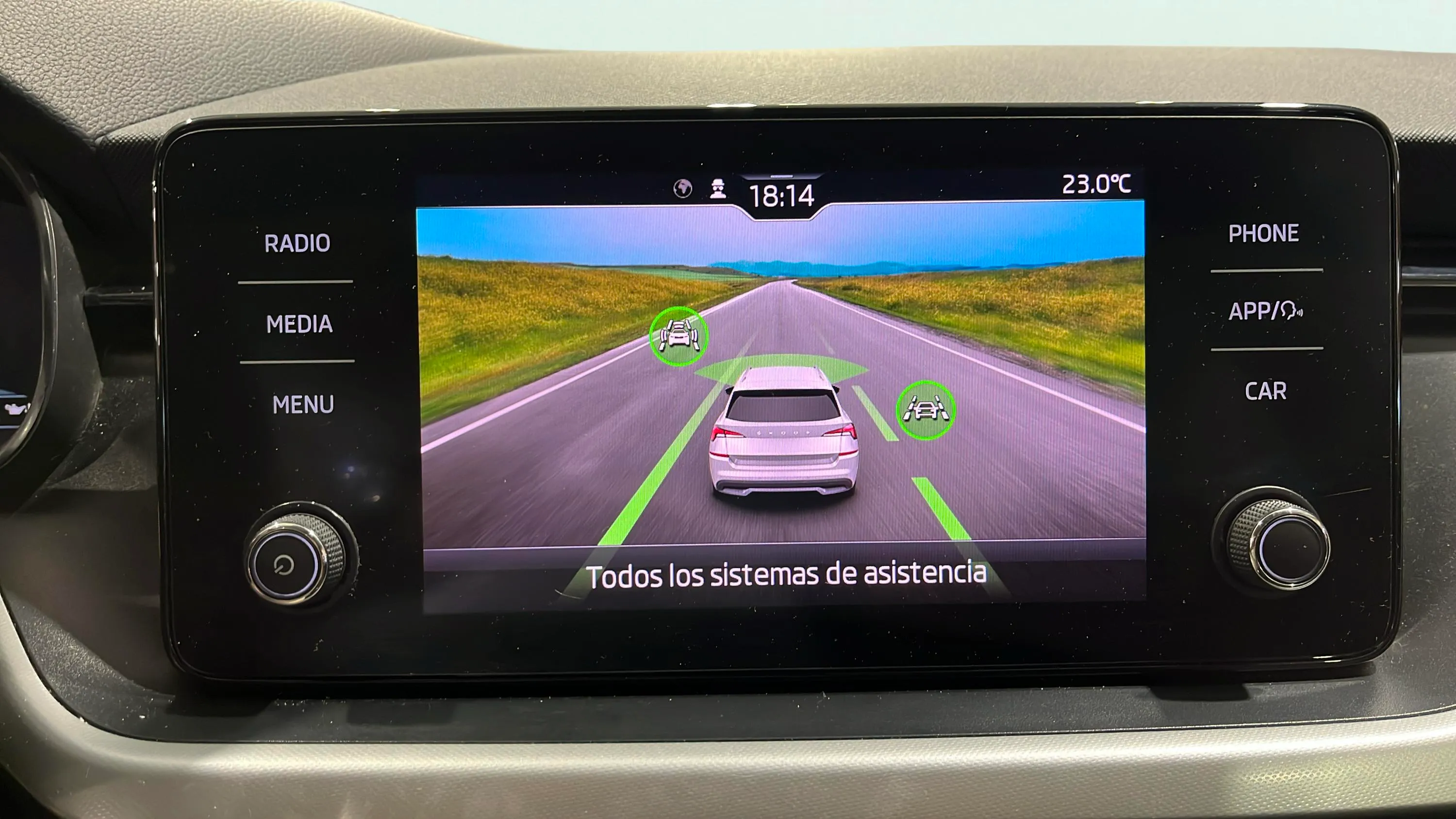 Škoda Kamiq 1.0 TSI Ambition - foto 22