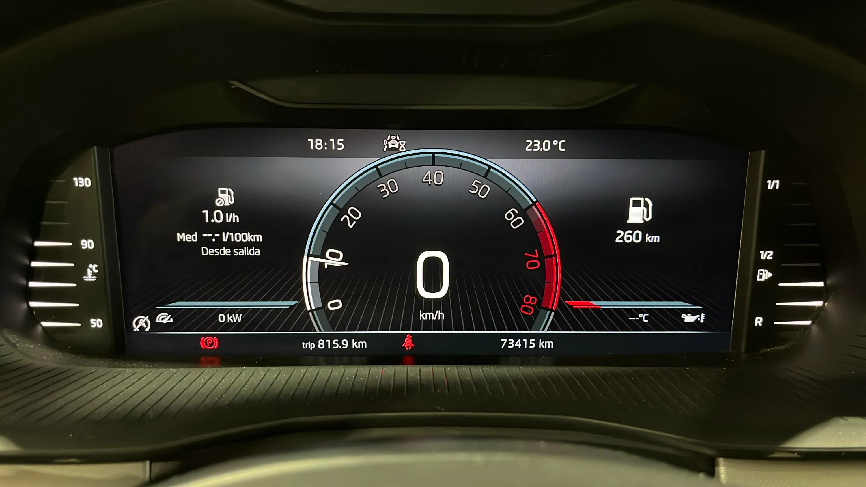 Škoda Kamiq 1.0 TSI Ambition - foto 19