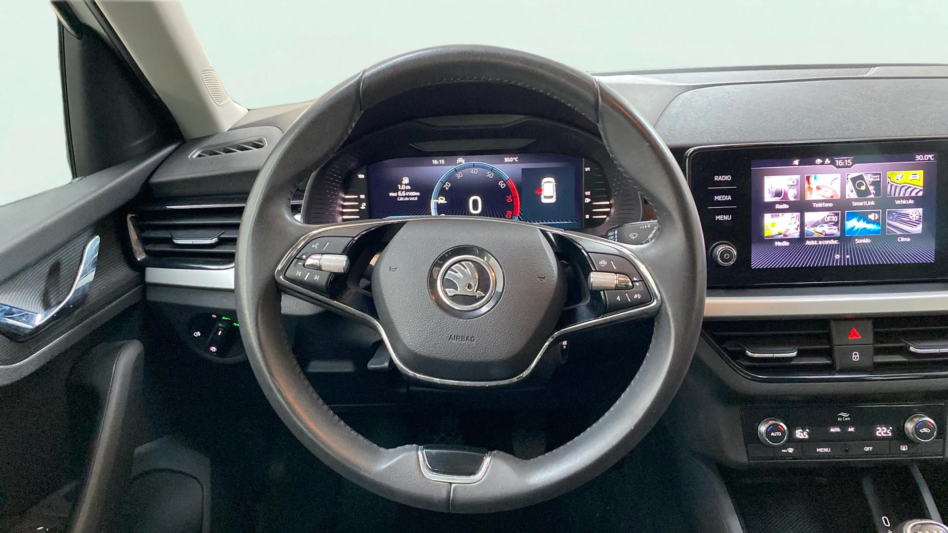 Škoda Kamiq 1.0 TSI Selection - foto 12