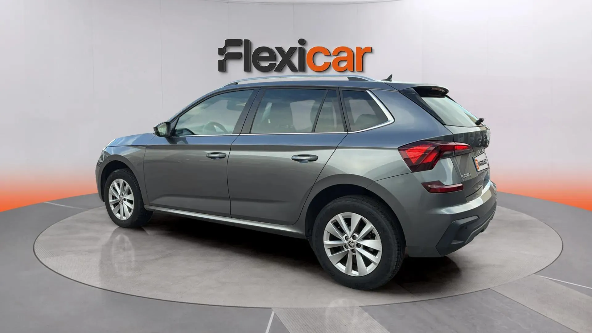 Škoda Kamiq 1.0 TSI Selection - foto 10