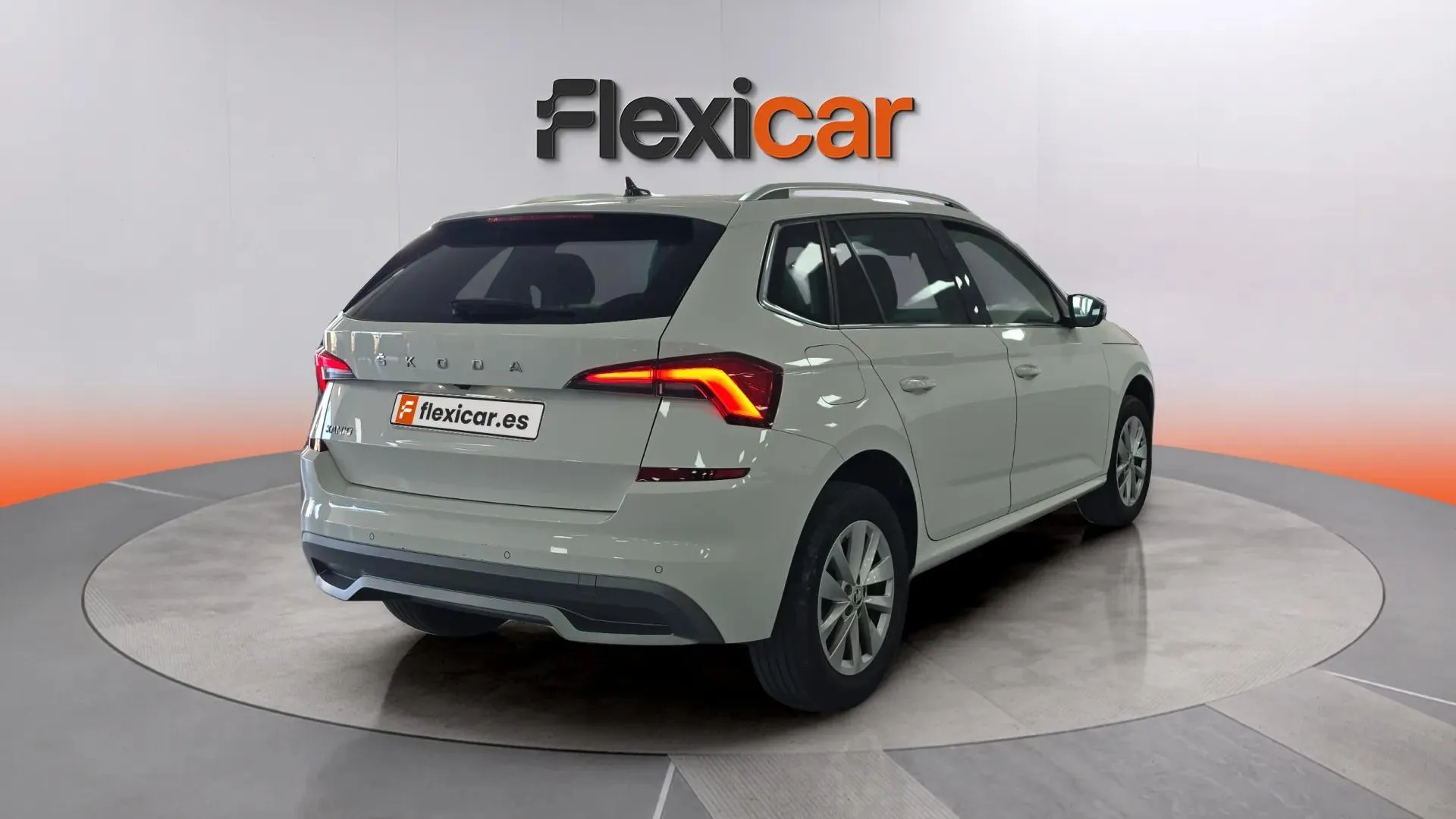 Škoda Kamiq 1.0 TSI Selection - foto 7