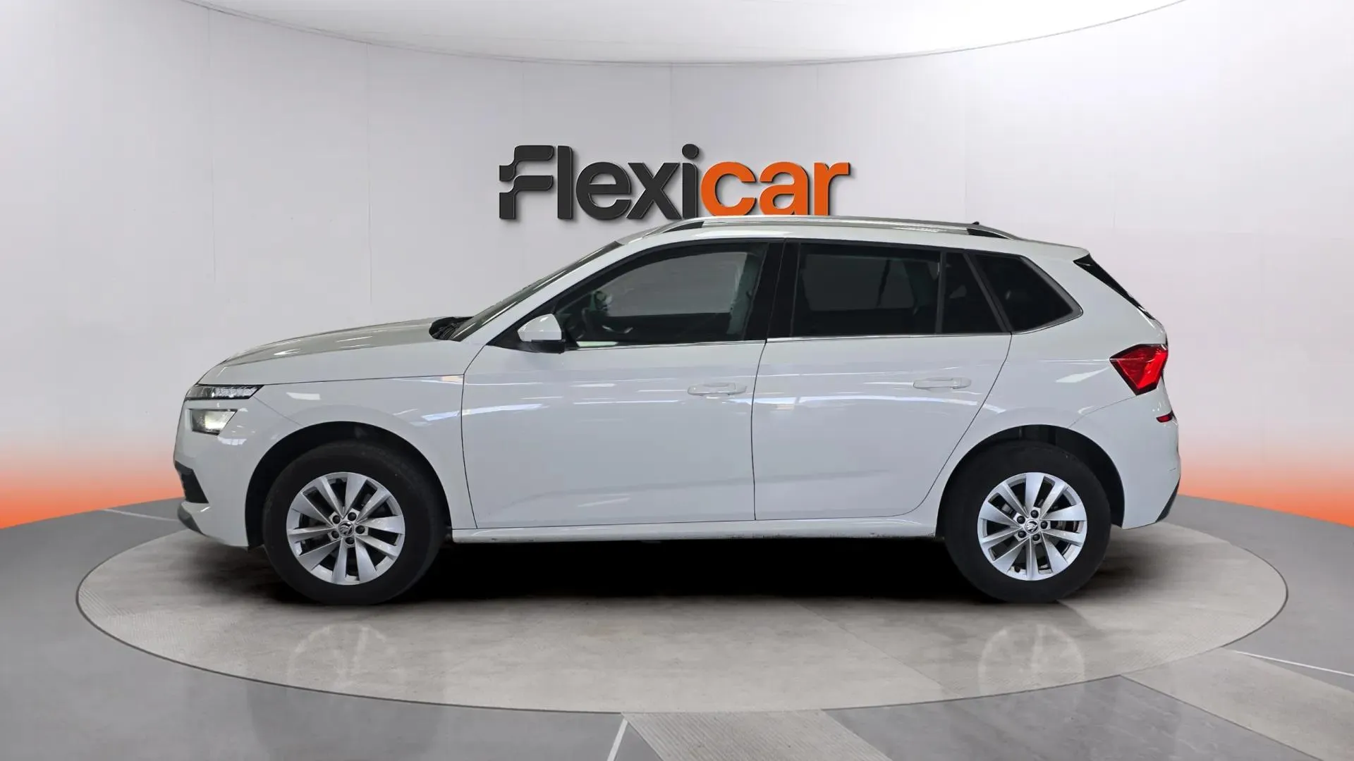 Škoda Kamiq 1.0 TSI Selection - foto 4