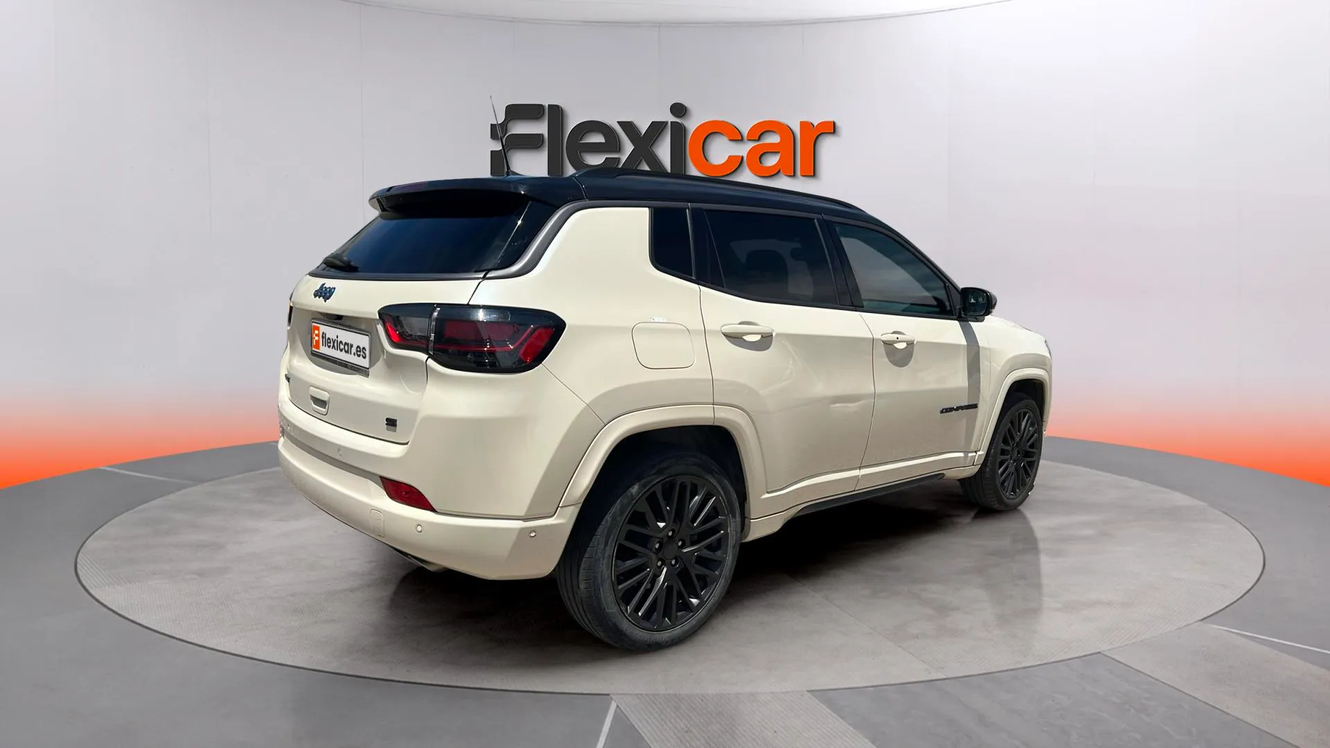 Jeep Compass 1.3 PHEV S AWD - foto 3