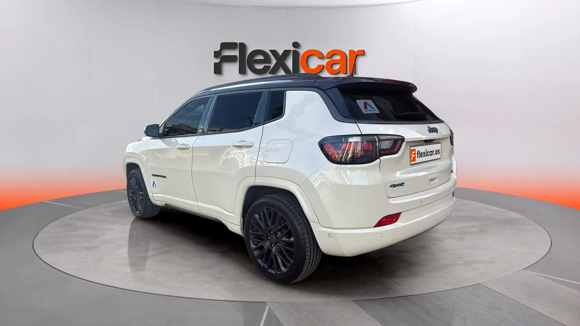 Jeep Compass 1.3 PHEV S AWD - foto 5