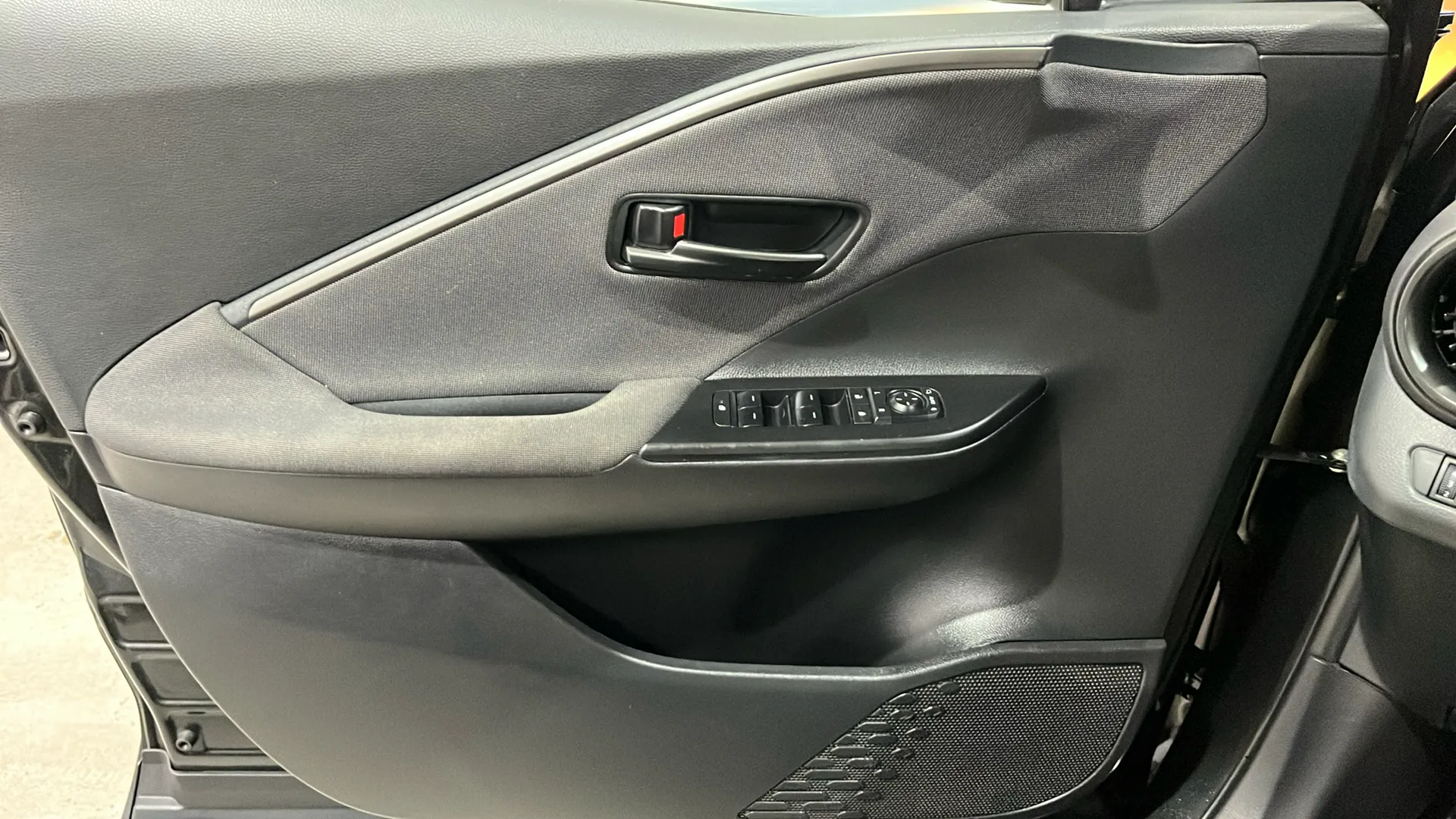 Toyota C-HR 1.8 Advance Hybrid 140 - foto 15