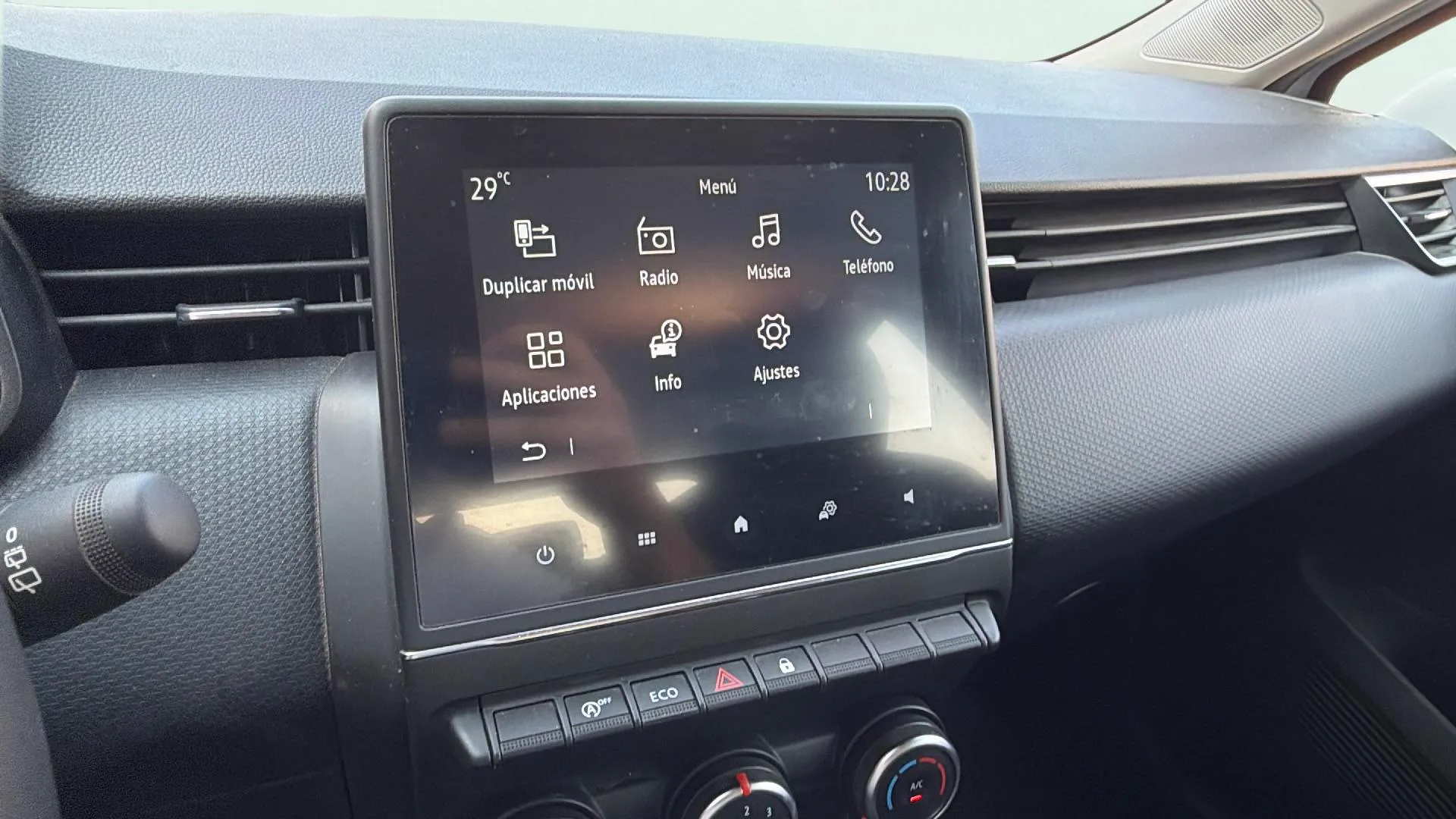 Renault Clio Authentic SCe - foto 10