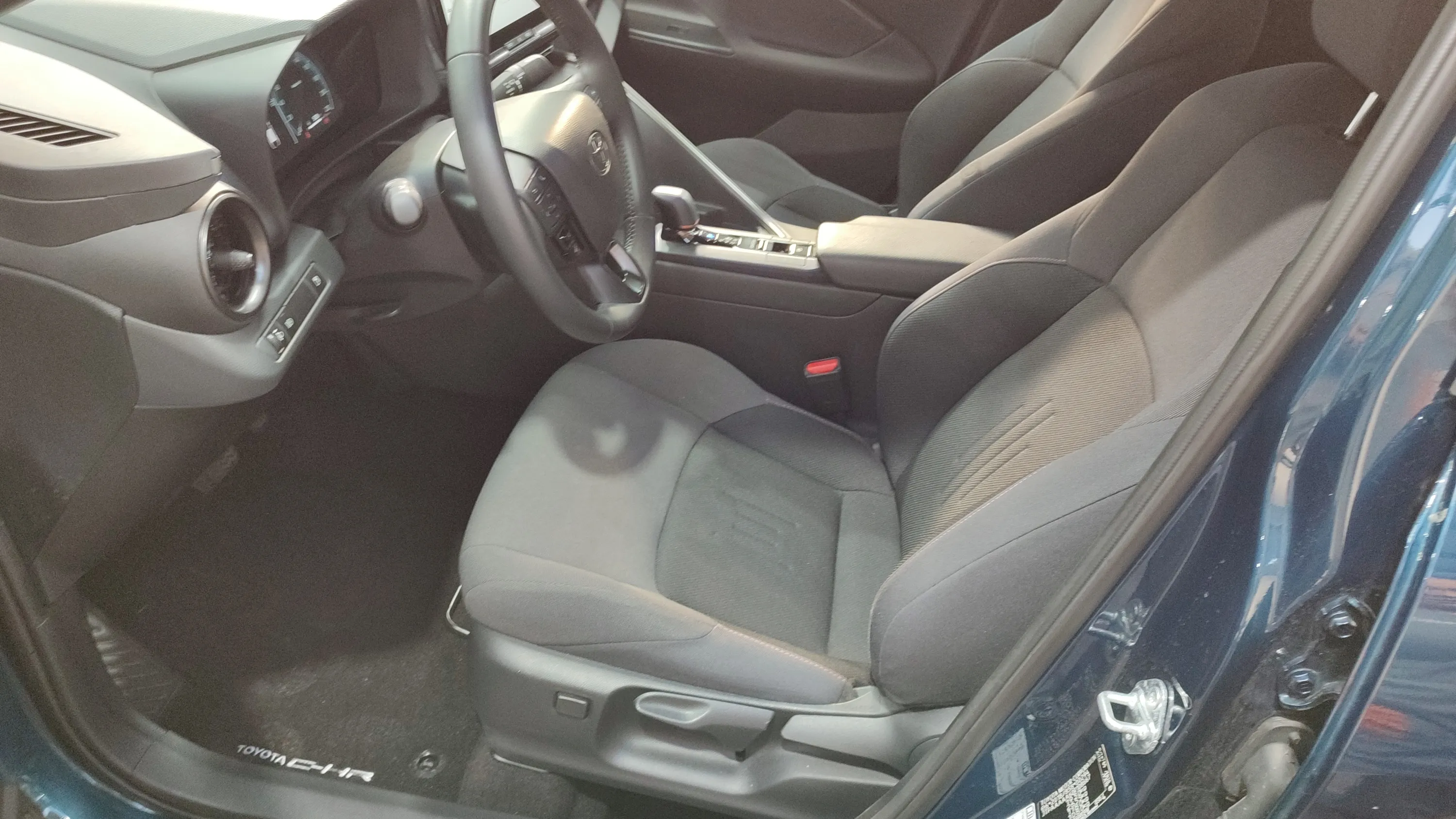 Toyota C-HR 1.8 Advance Hybrid 140 - foto 16