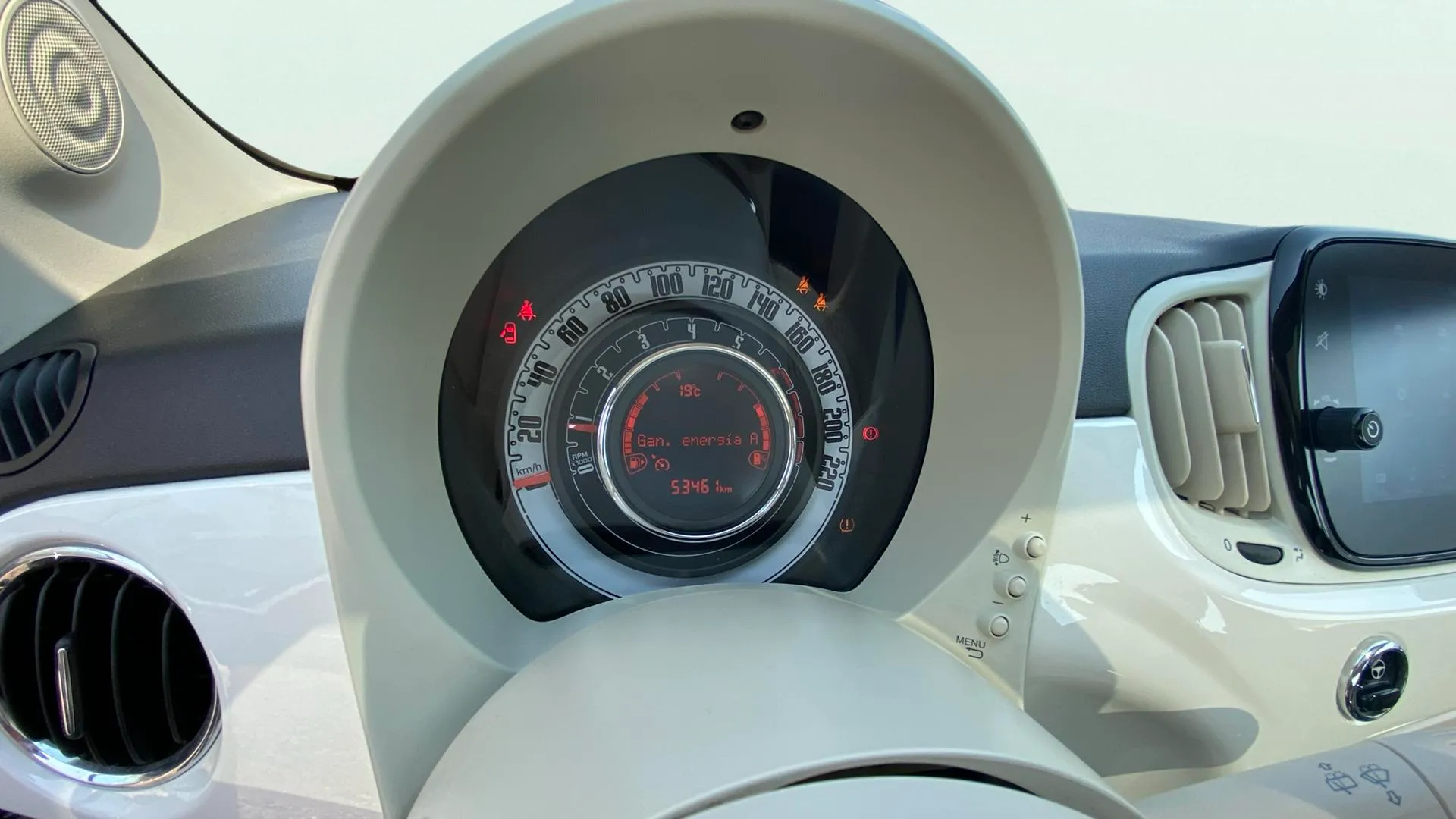 Fiat 500 Dolcevita 1.0 Hybrid - foto 11