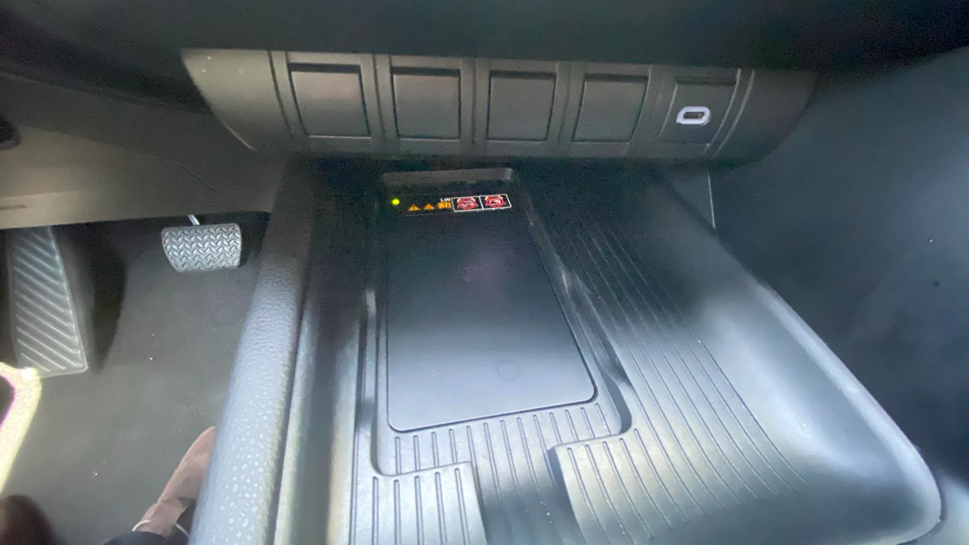 Toyota C-HR 1.8 Advance Hybrid 140 - foto 19