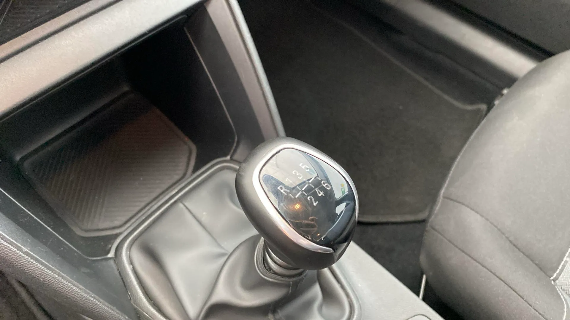 Citroën C4 BlueHDi 110 Feel - foto 20
