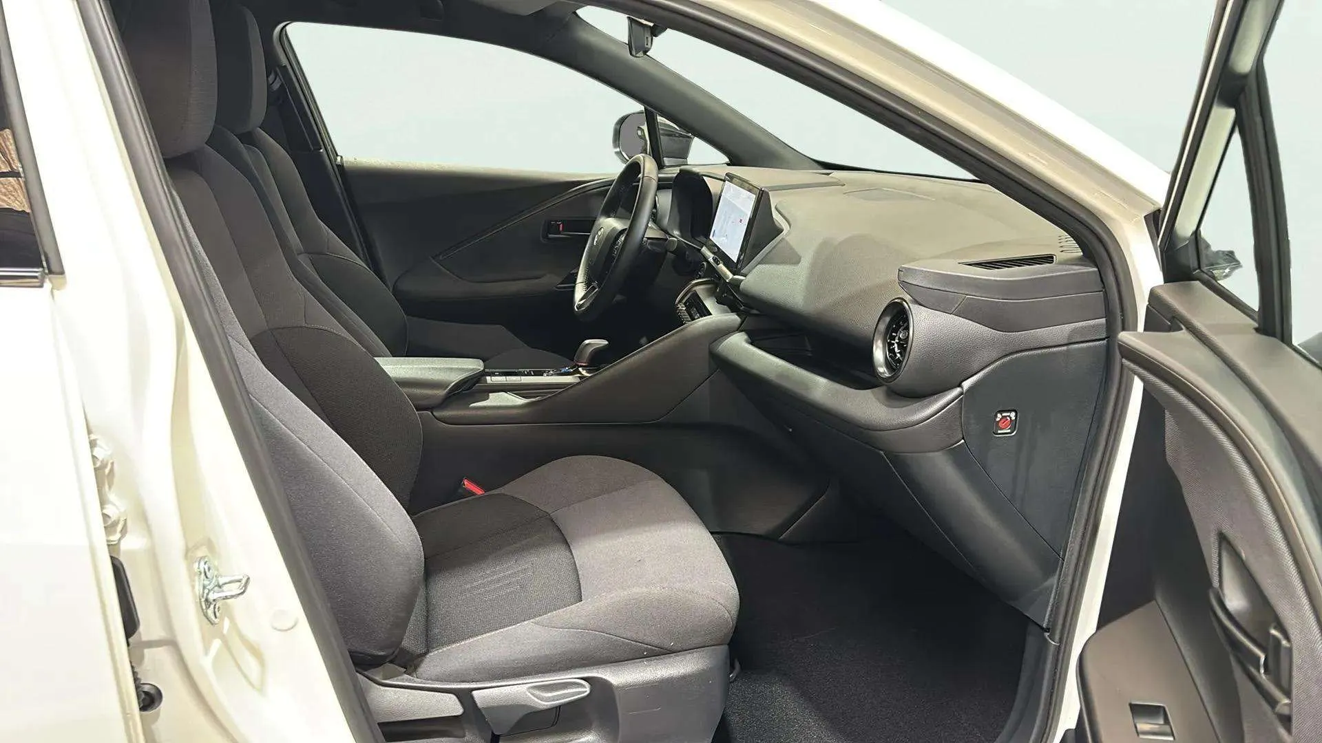 Toyota C-HR 1.8 Advance Hybrid 140 - foto 18