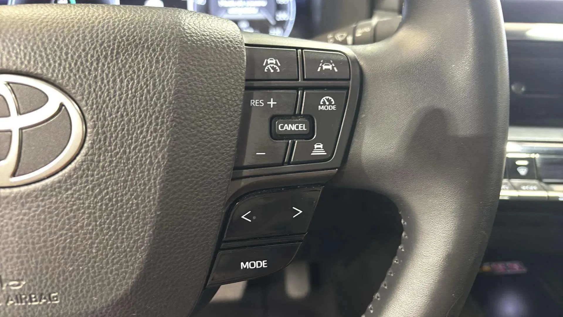 Toyota C-HR 1.8 Advance Hybrid 140 - foto 13