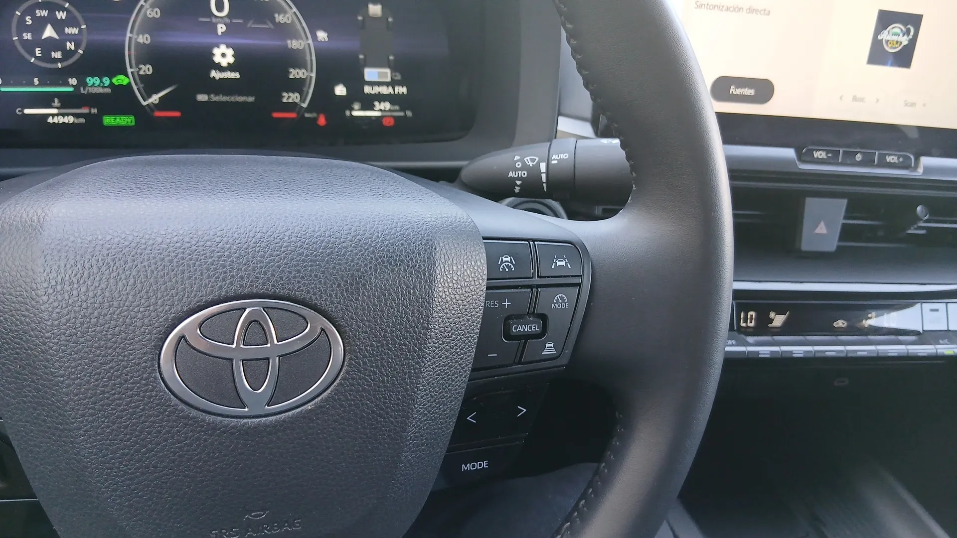 Toyota C-HR 1.8 Advance Hybrid 140 - foto 13
