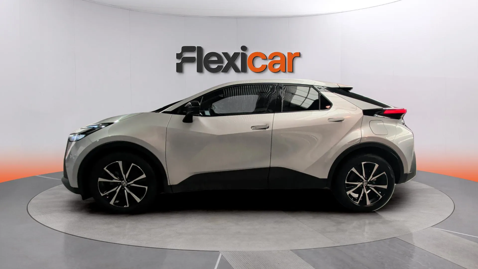 Toyota C-HR 1.8 Advance Hybrid 140 - foto 4