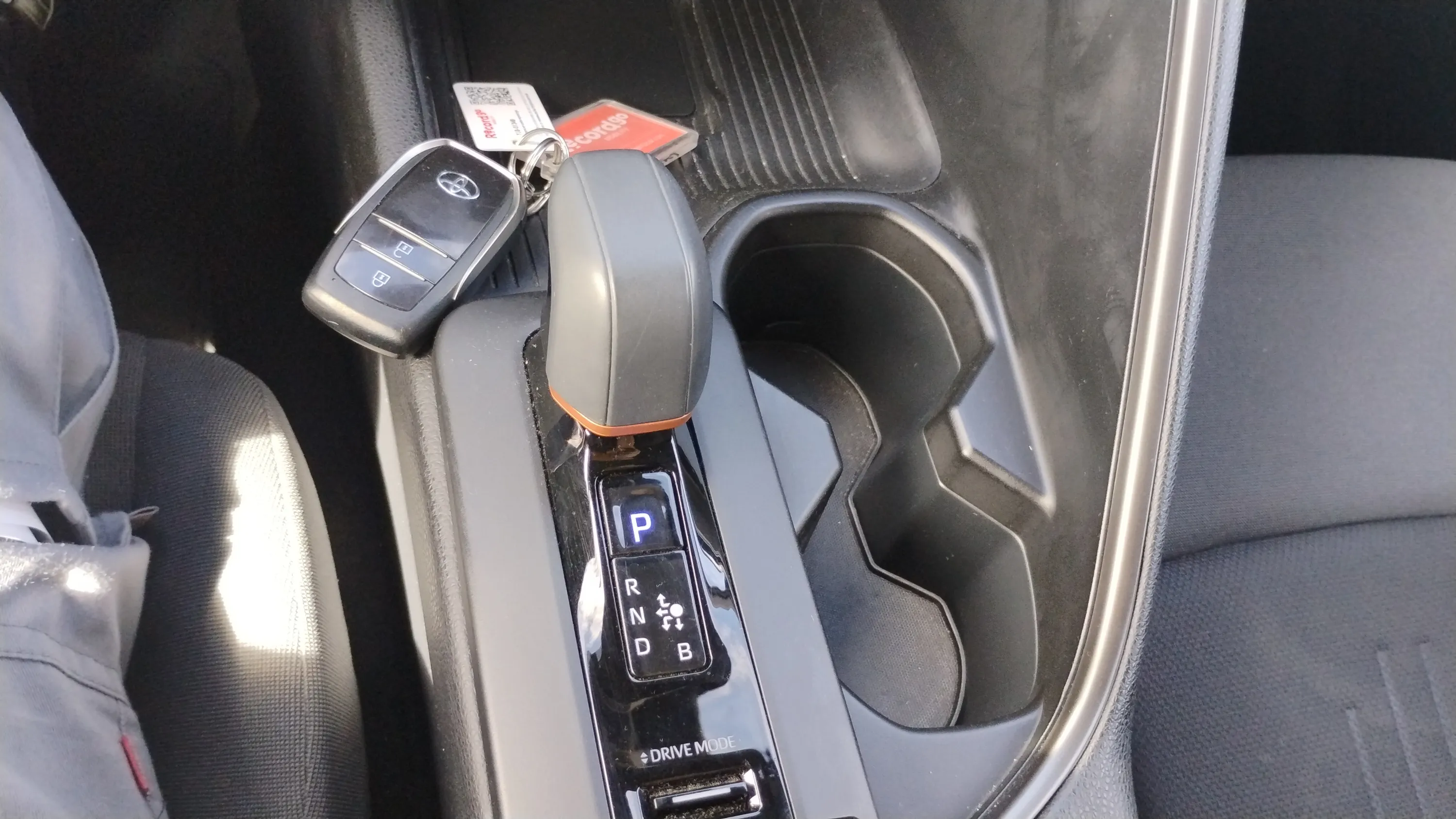 Toyota C-HR 1.8 Advance Hybrid 140 - foto 15
