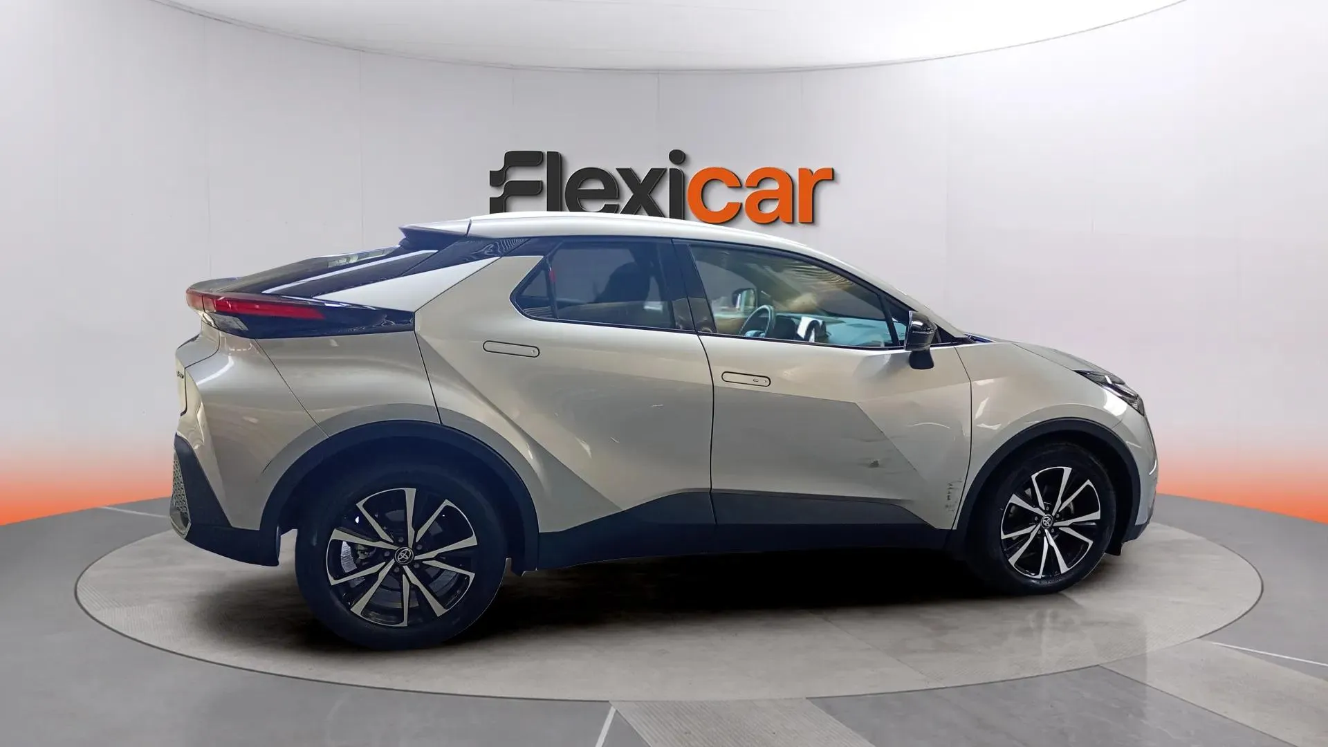 Toyota C-HR 1.8 Advance Hybrid 140 - foto 5