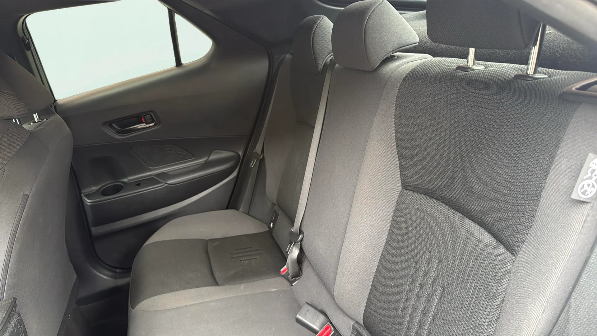 Toyota C-HR 1.8 Advance Hybrid 140 - foto 17