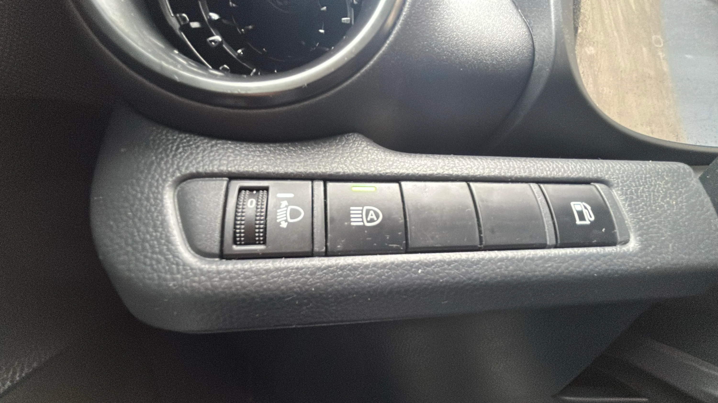 Toyota C-HR 1.8 Advance Hybrid 140 - foto 18