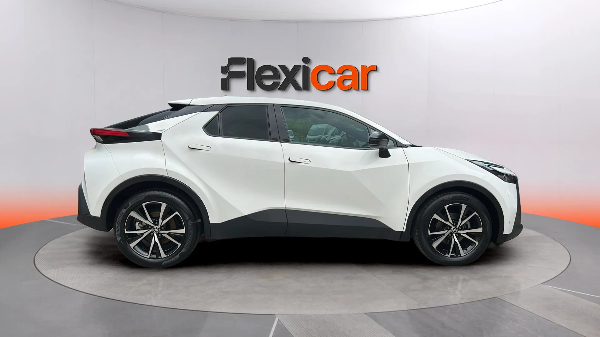 Toyota C-HR 1.8 Advance Hybrid 140 - foto 8