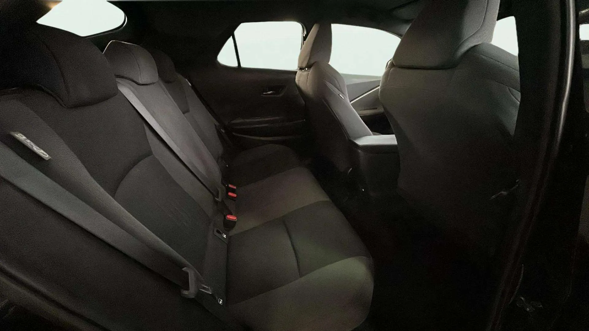 Toyota C-HR 1.8 Advance Hybrid 140 - foto 23