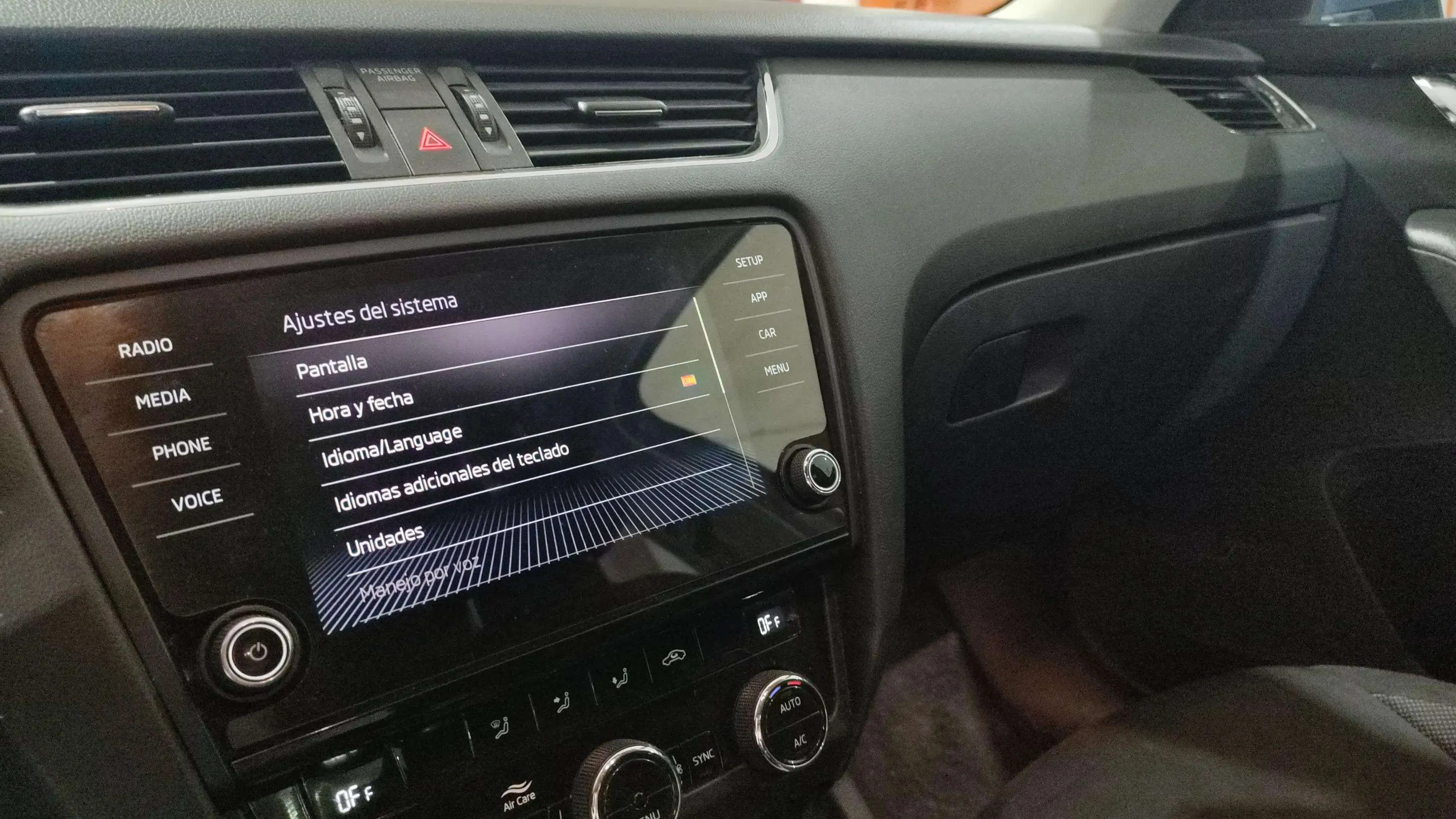 Škoda Octavia 1.0 TSI Active - foto 12