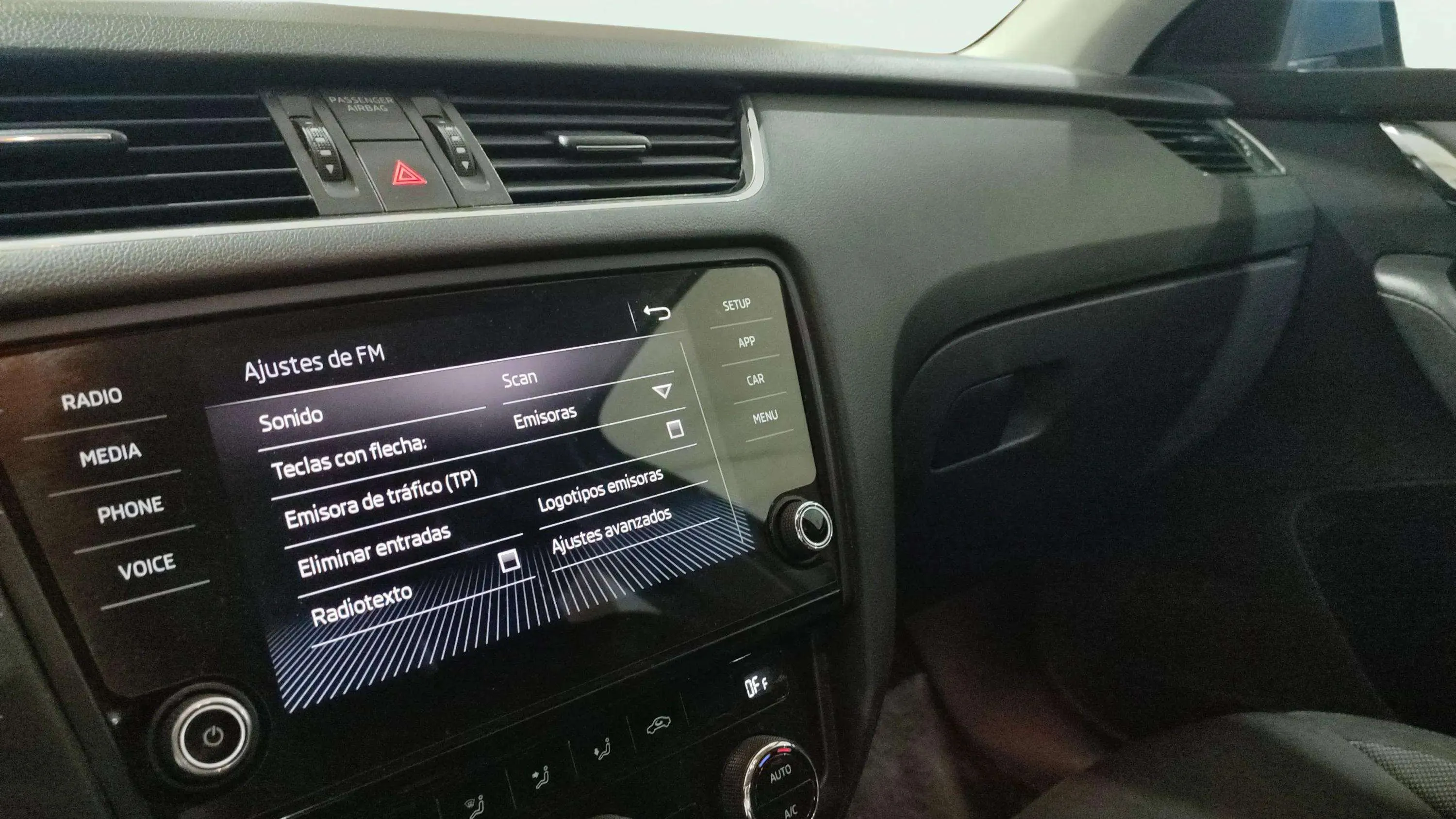 Škoda Octavia 1.0 TSI Active - foto 15