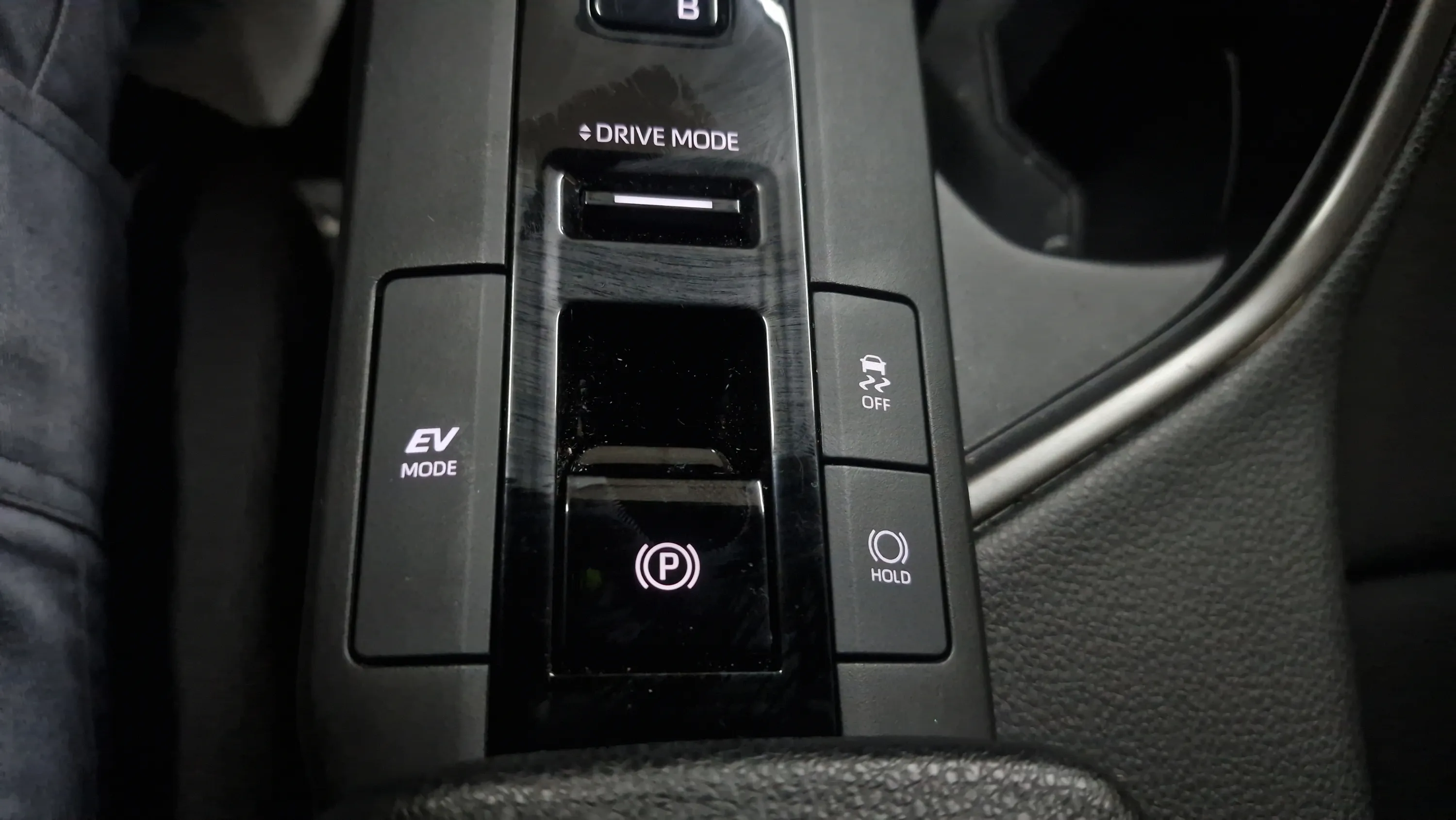 Toyota C-HR 1.8 Advance Hybrid 140 - foto 16