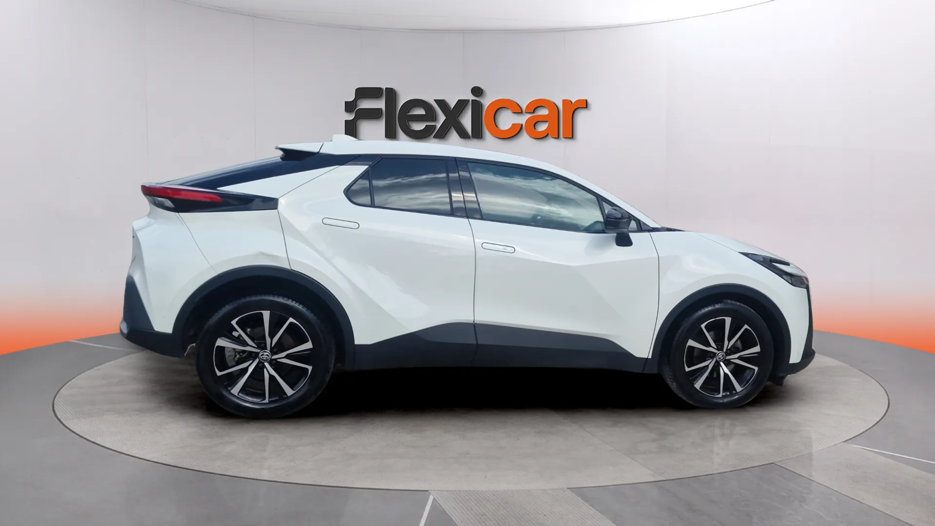 Toyota C-HR 1.8 Advance Hybrid 140 - foto 8
