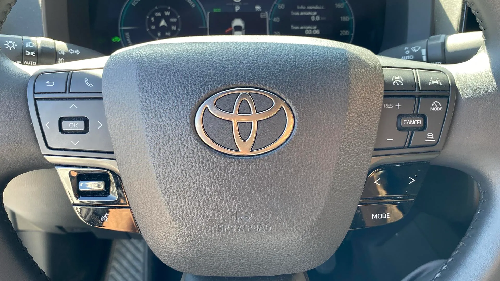 Toyota C-HR 1.8 Advance Hybrid 140 - foto 14