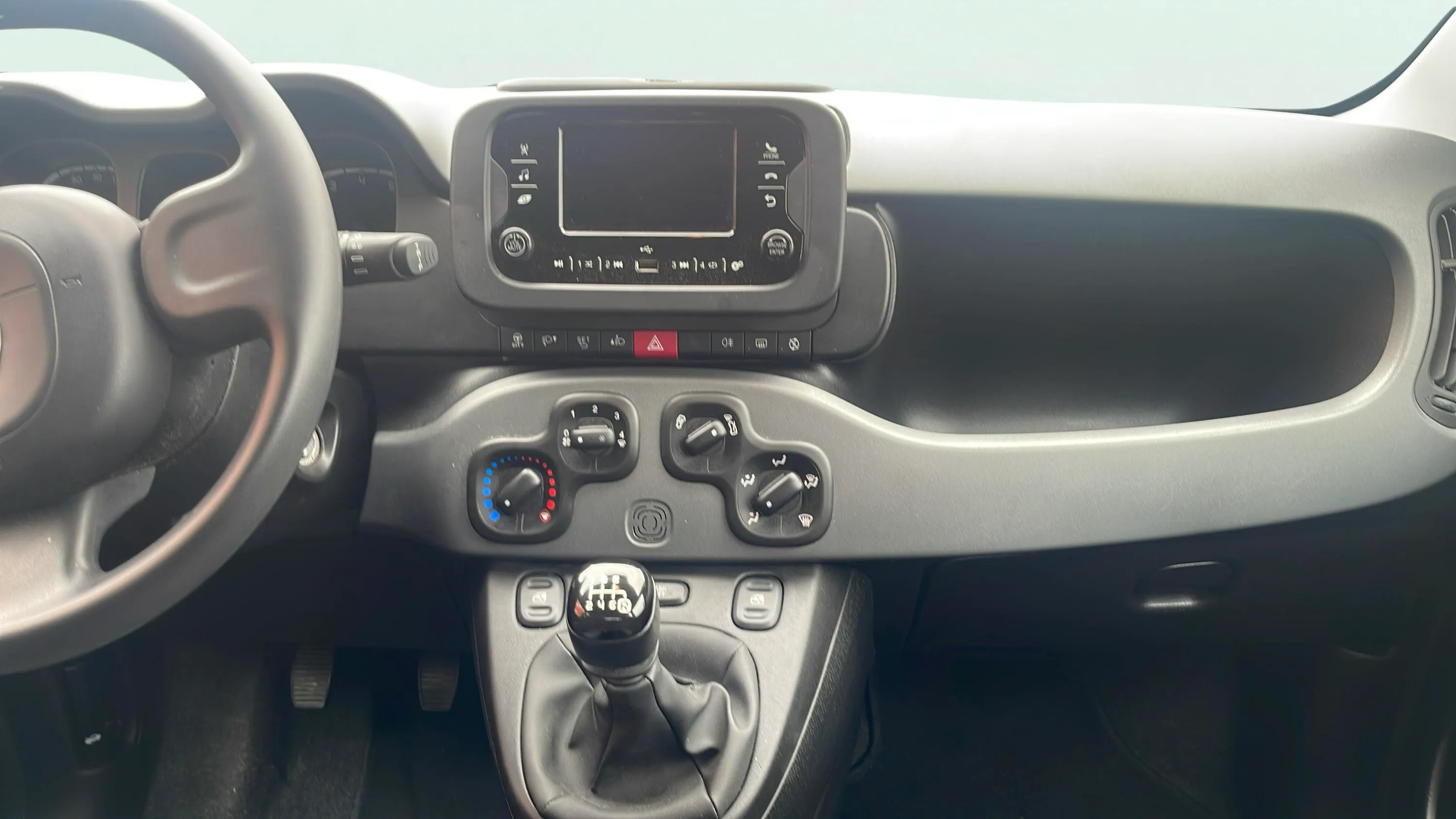 Fiat Panda Hybrid 1.0 - foto 14