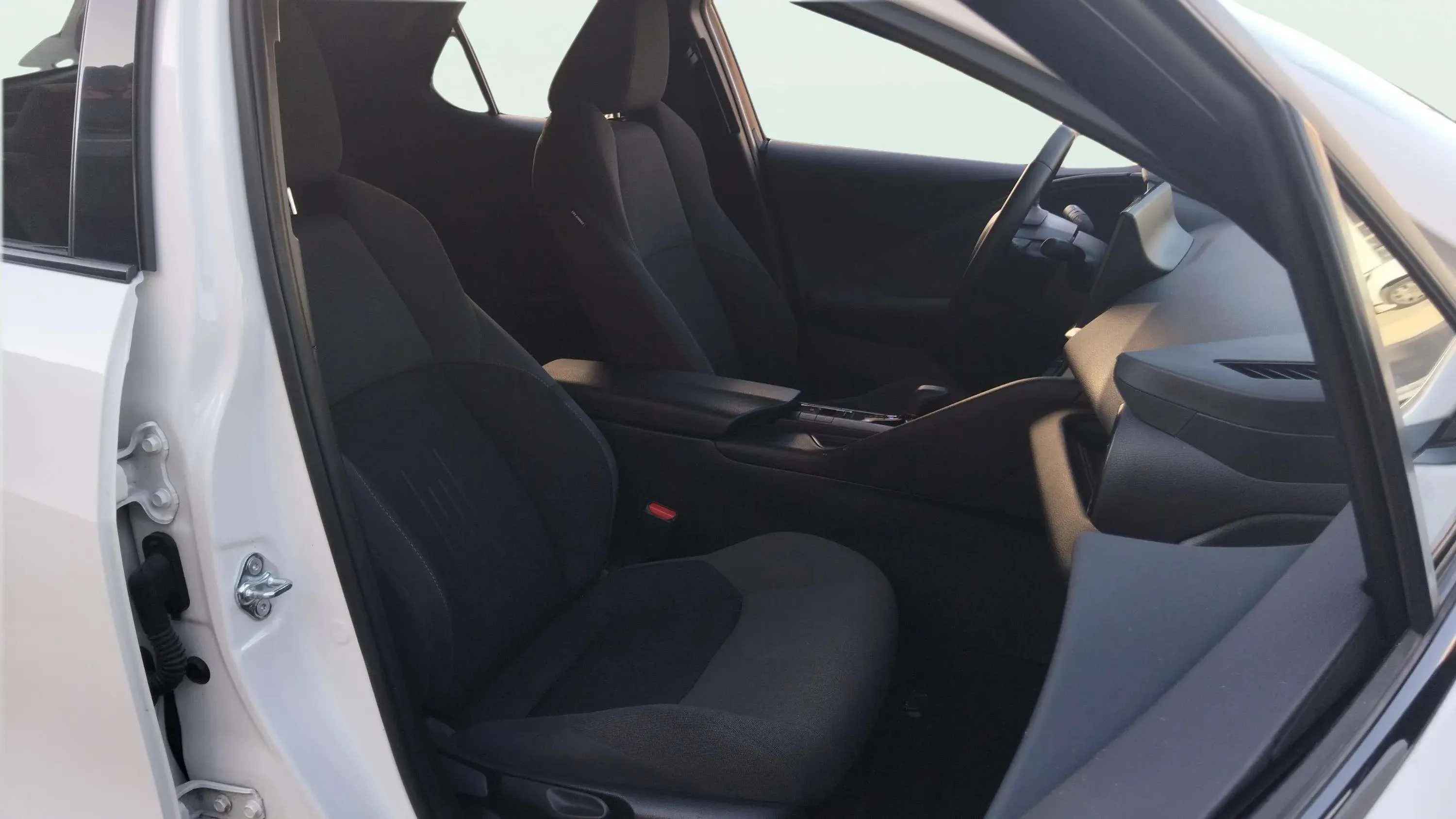 Toyota C-HR 1.8 Advance Hybrid 140 - foto 19