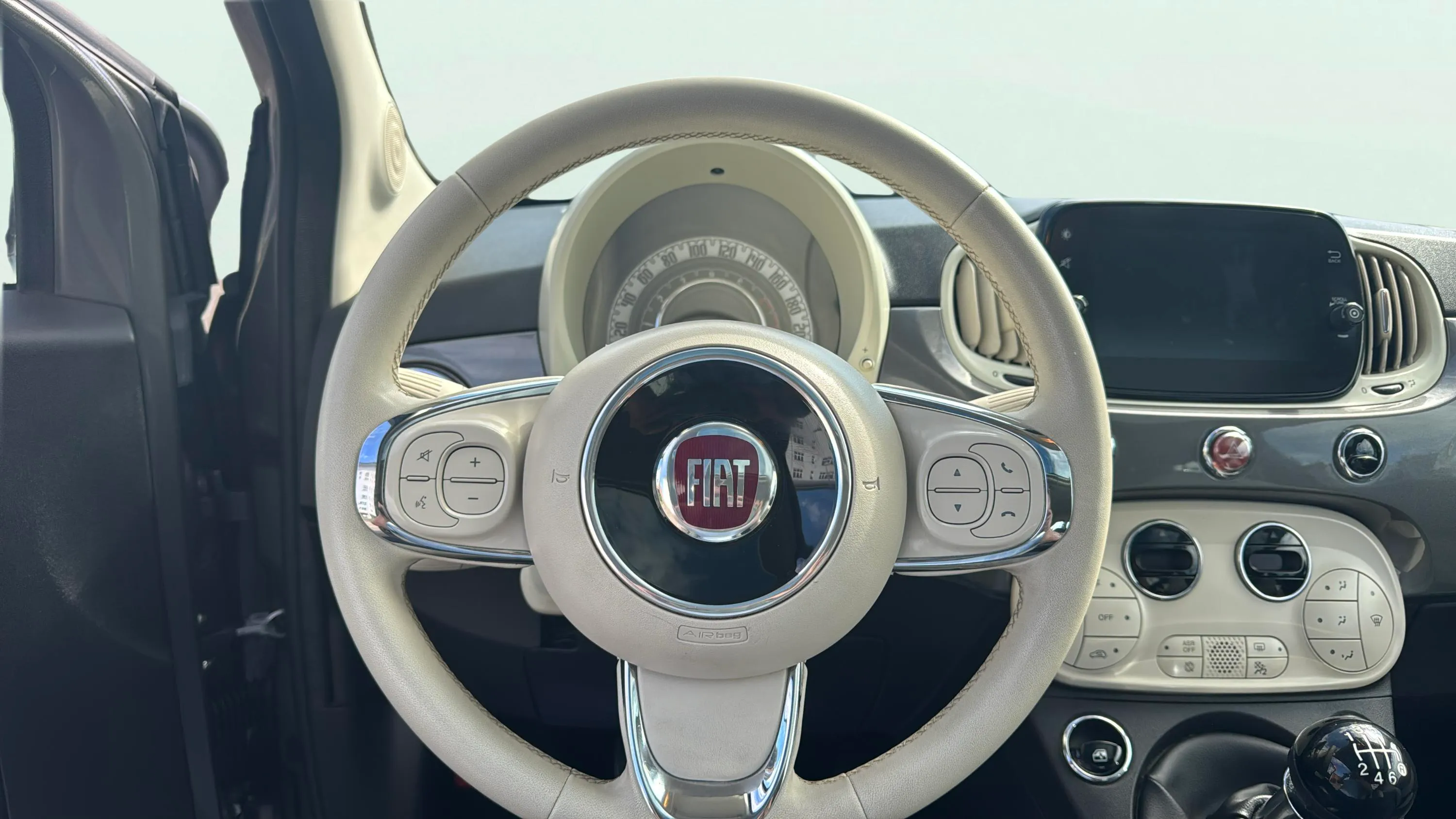 Fiat 500 Dolcevita 1.0 Hybrid - foto 13