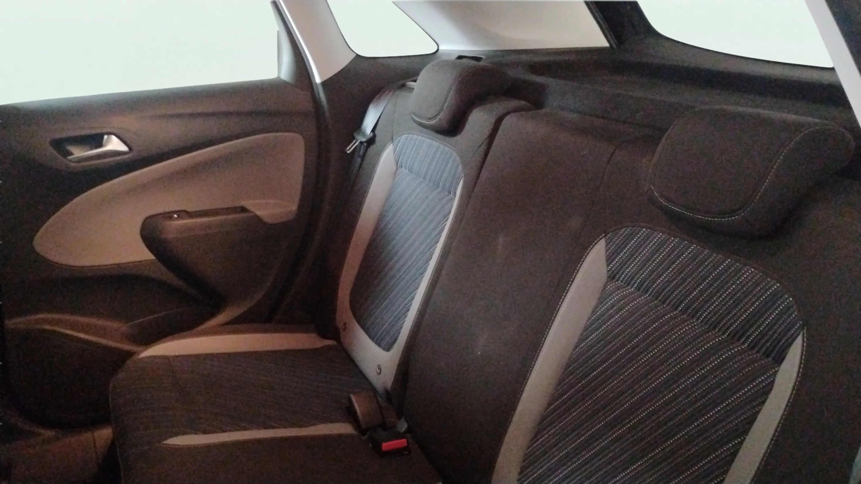 Opel Crossland 1.2 Edition - foto 12