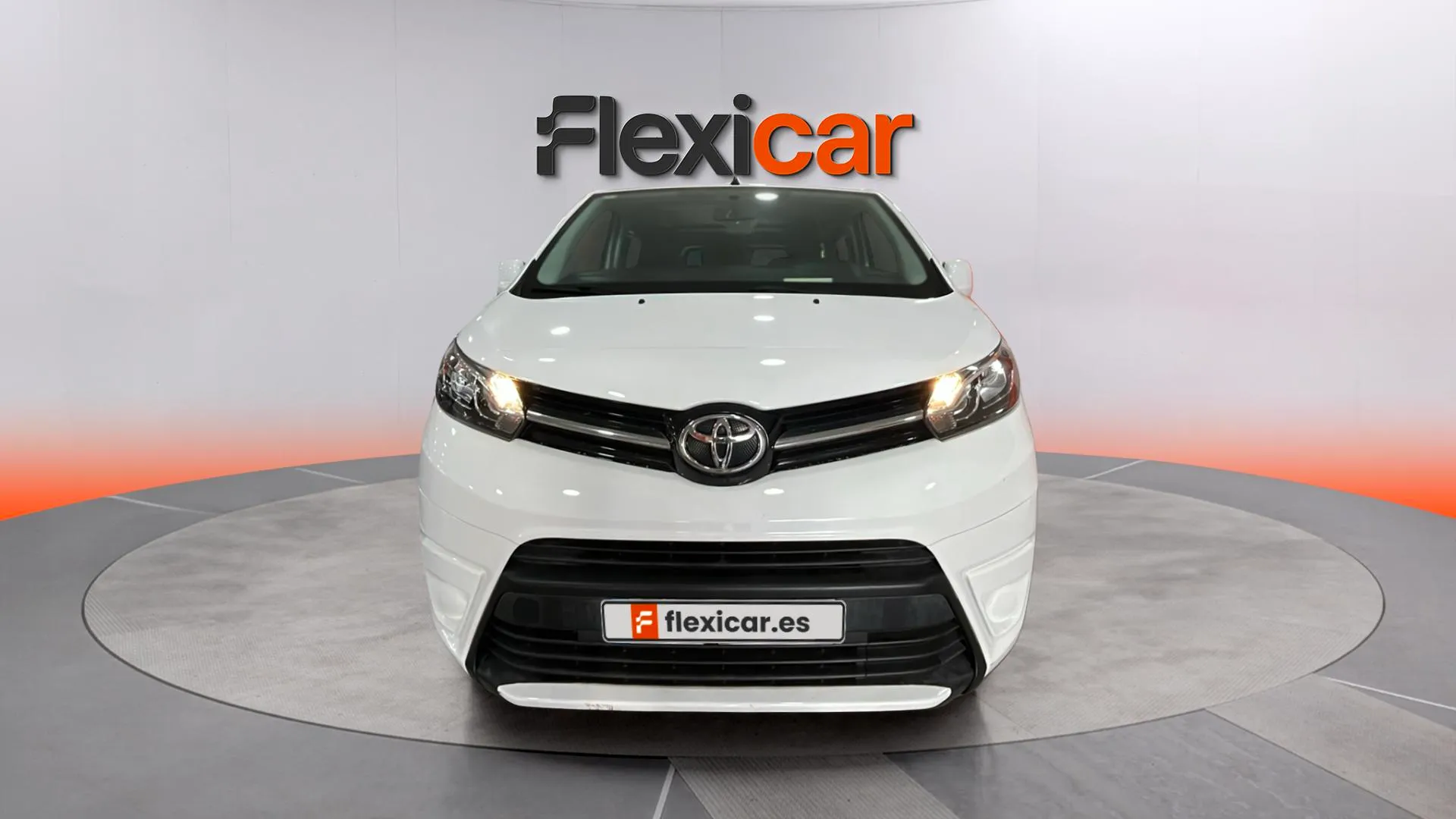 Toyota Proace Verso 1.5D Family Advance L1 - foto 2