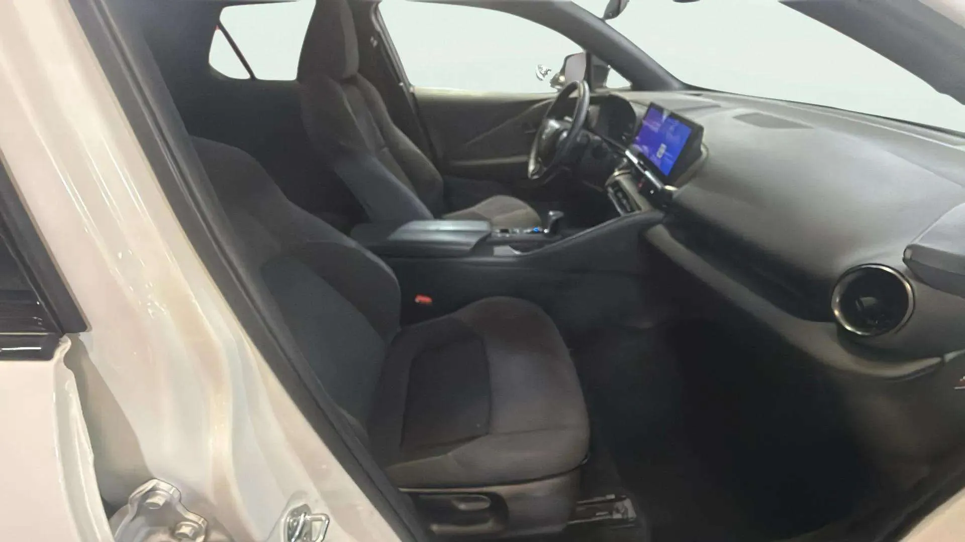 Toyota C-HR 1.8 Advance Hybrid 140 - foto 13